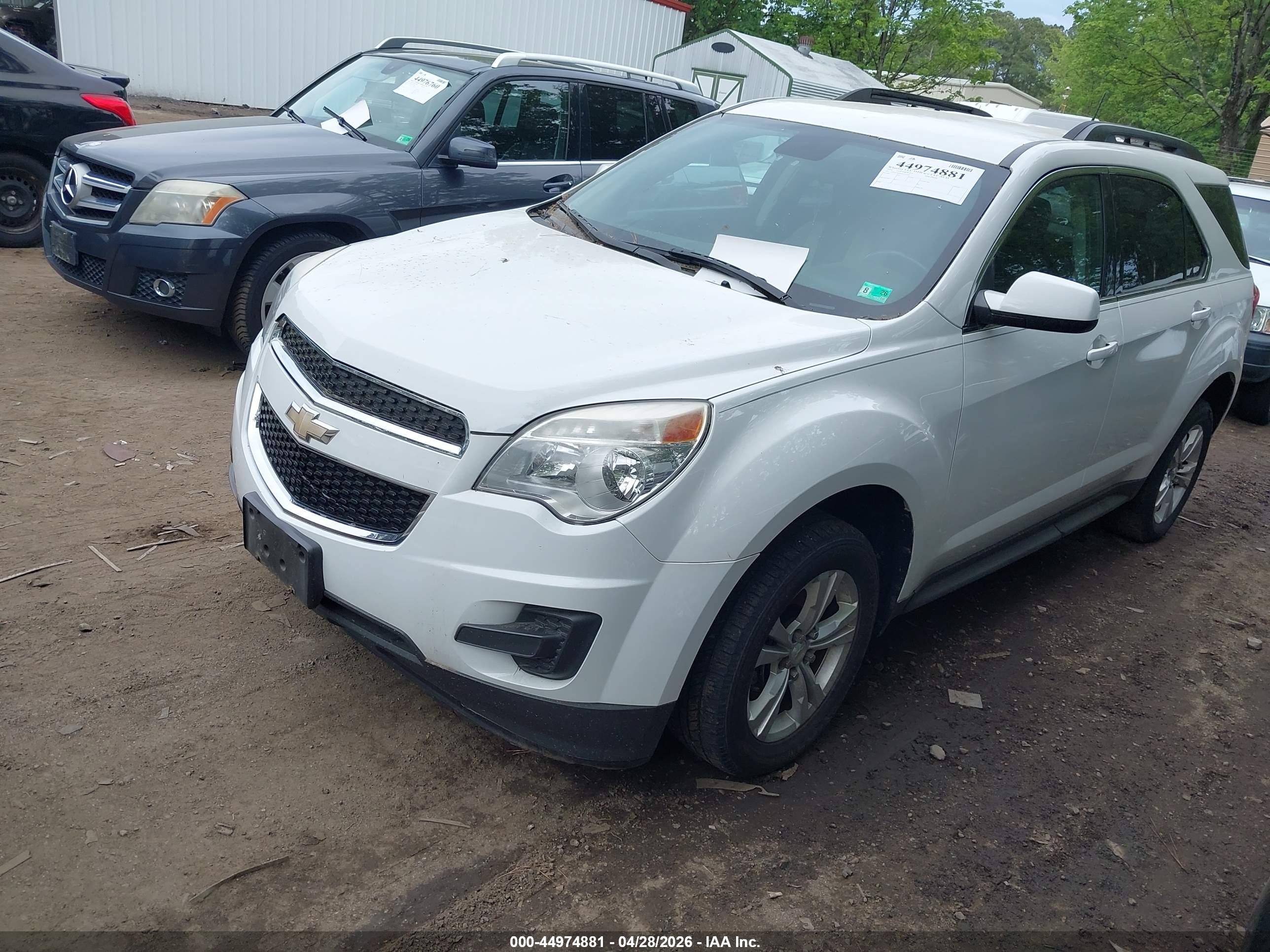 CHEVROLET EQUINOX image 2