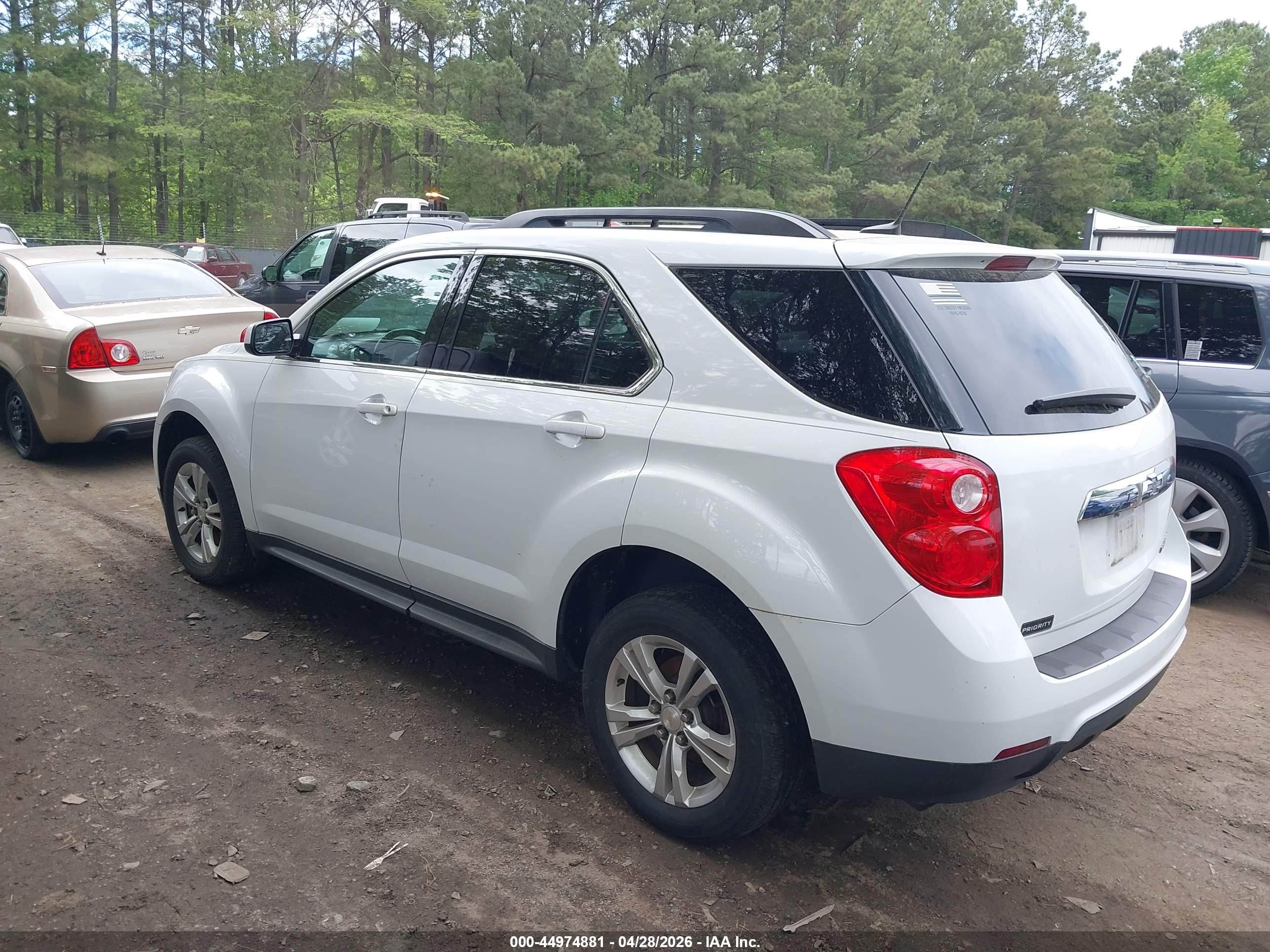 CHEVROLET EQUINOX image 3