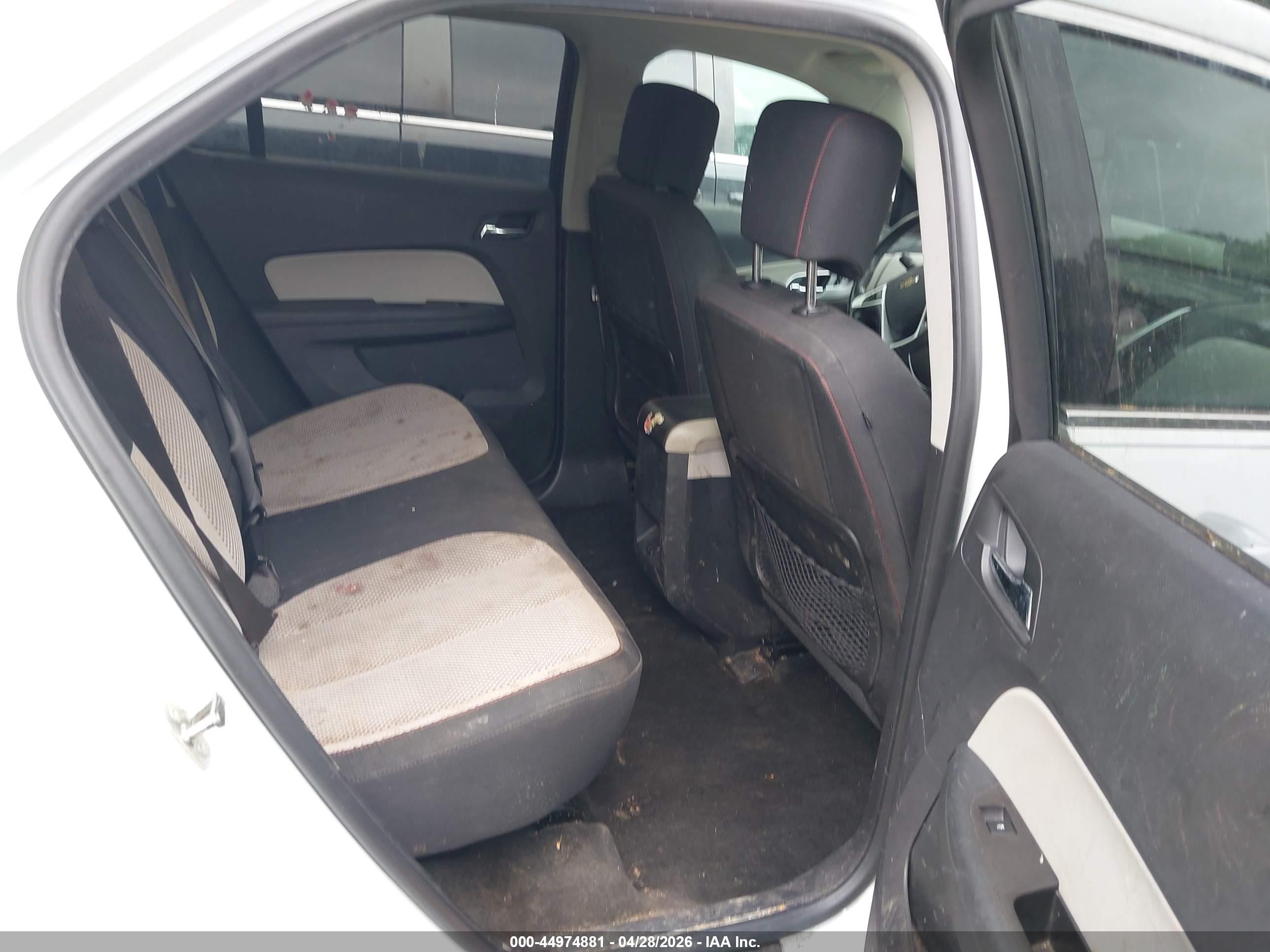 CHEVROLET EQUINOX image 8