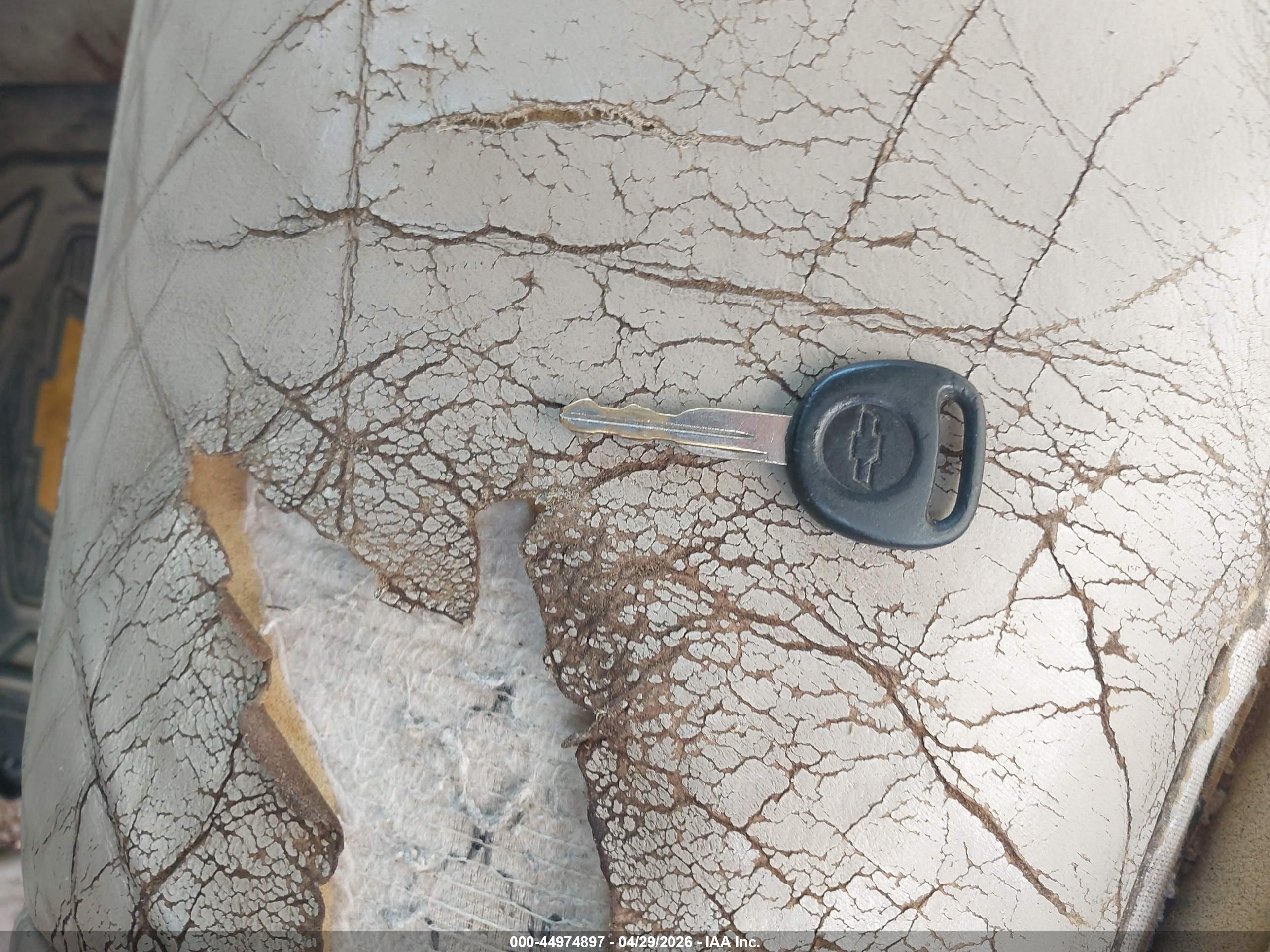 CHEVROLET TAHOE image 11