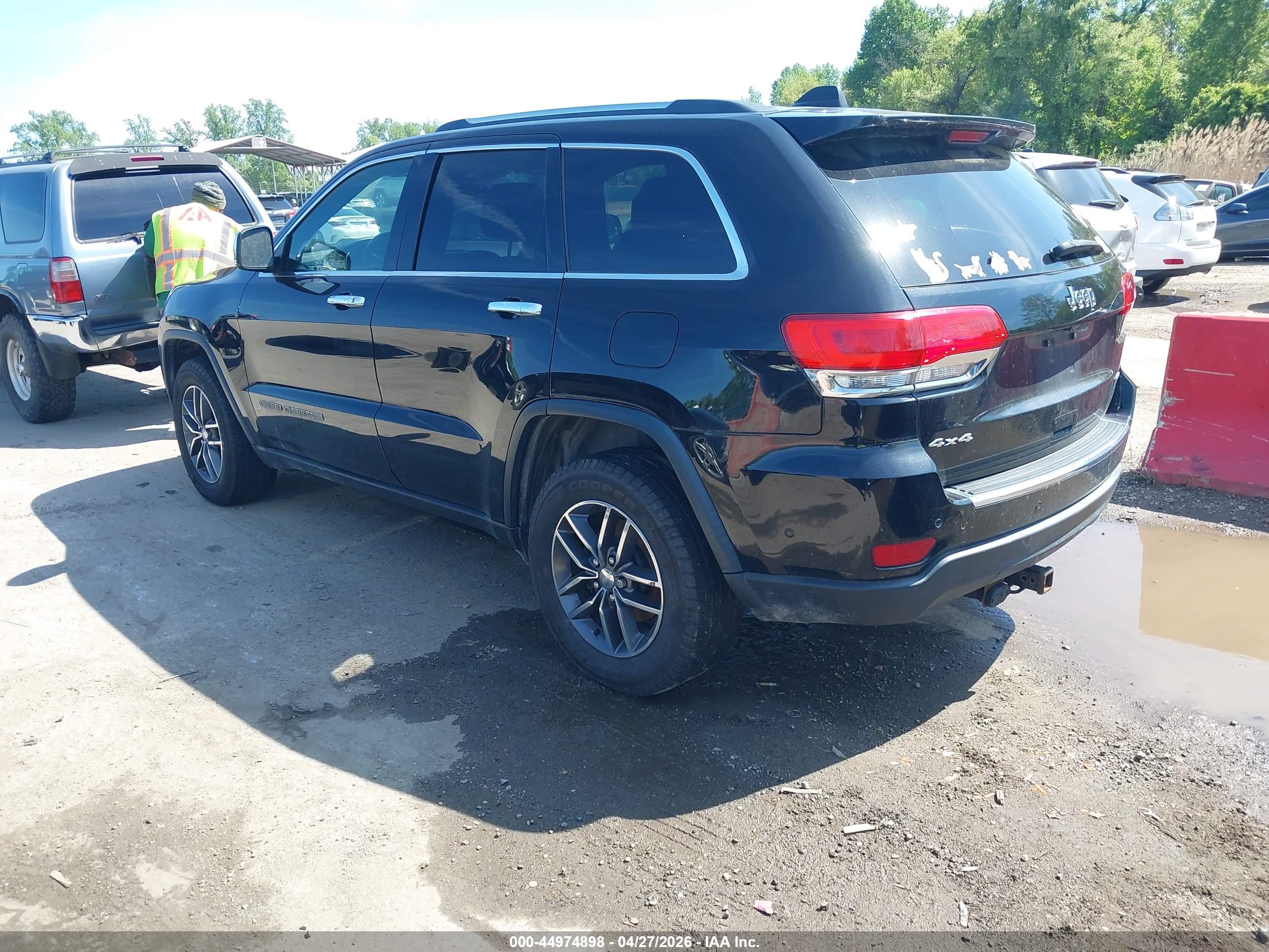 JEEP GRAND image 3