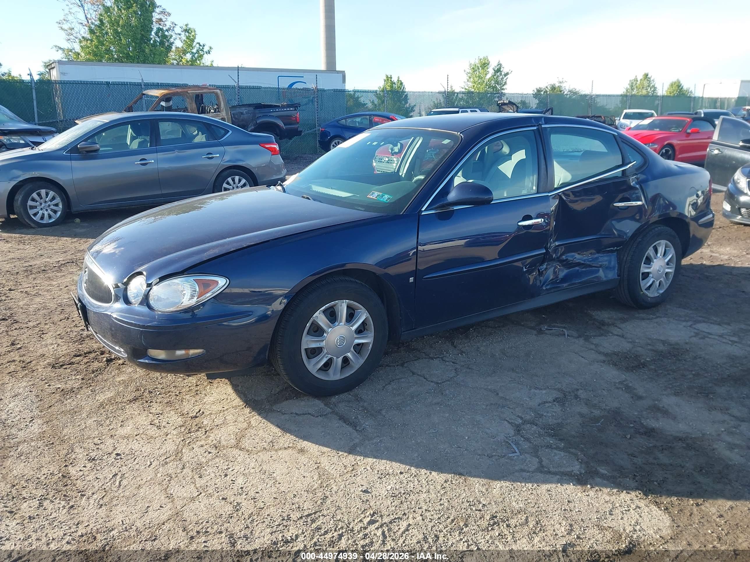 BUICK LACROSSE image 2