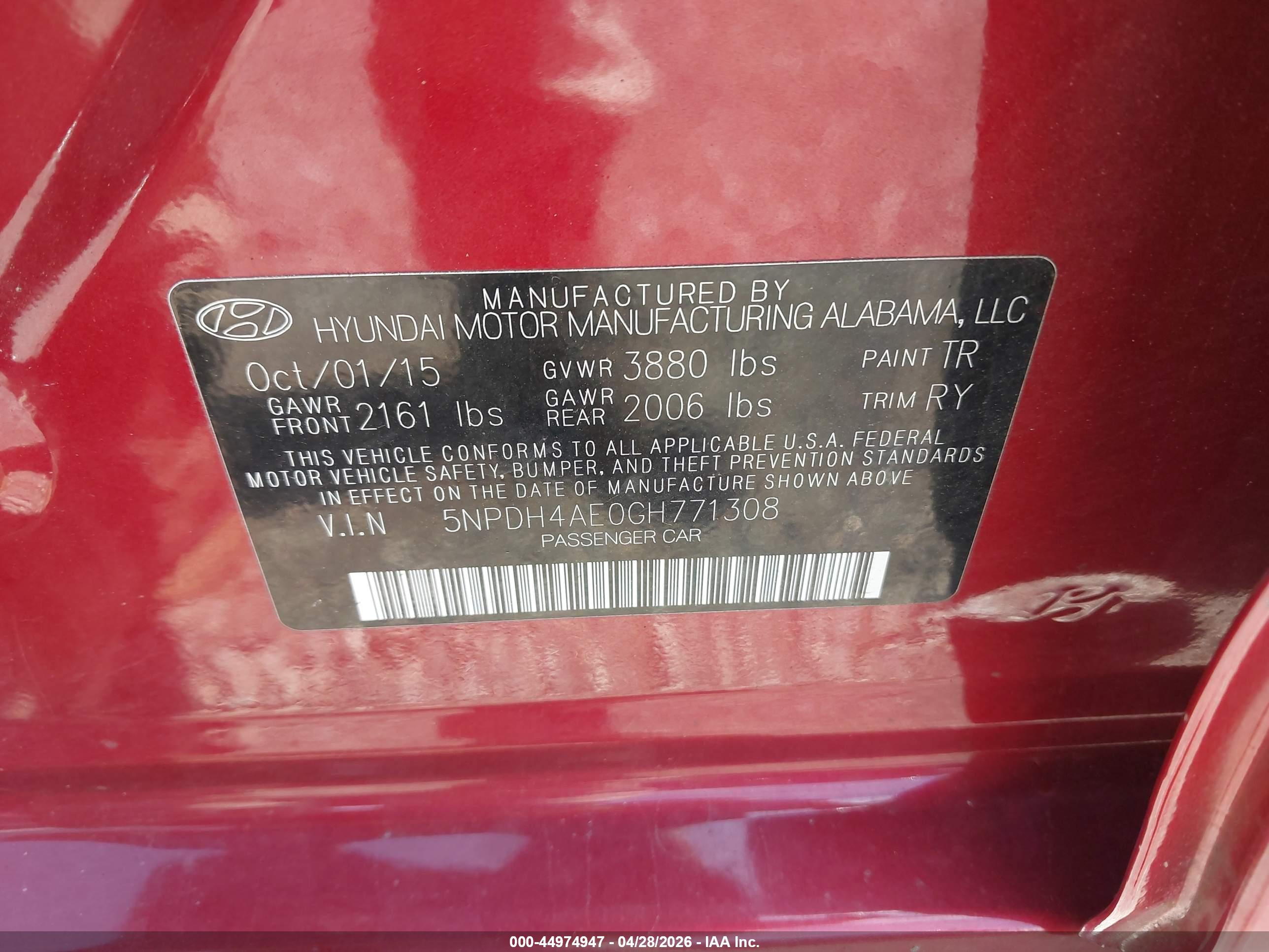 HYUNDAI ELANTRA image 9