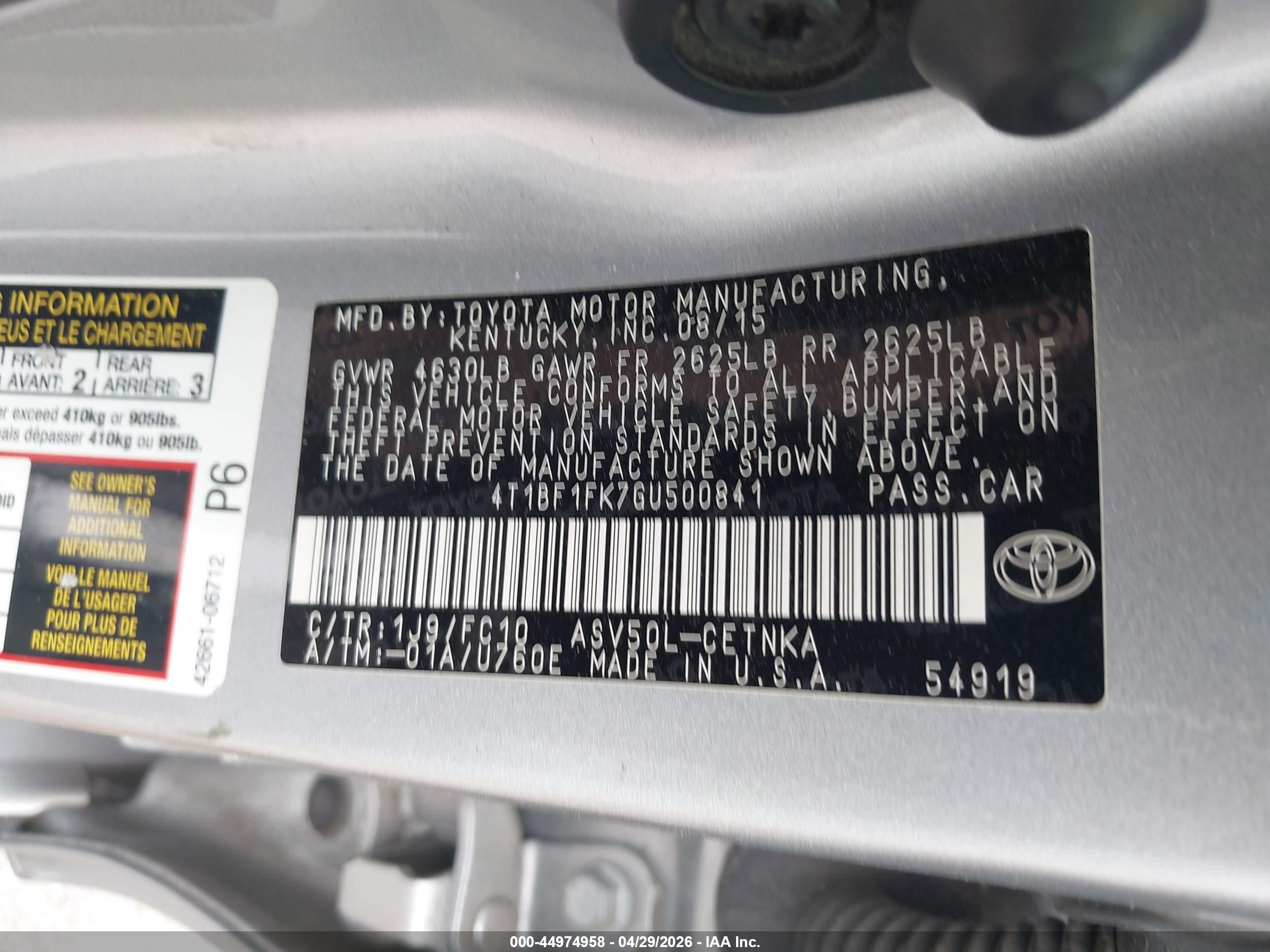 TOYOTA CAMRY image 9