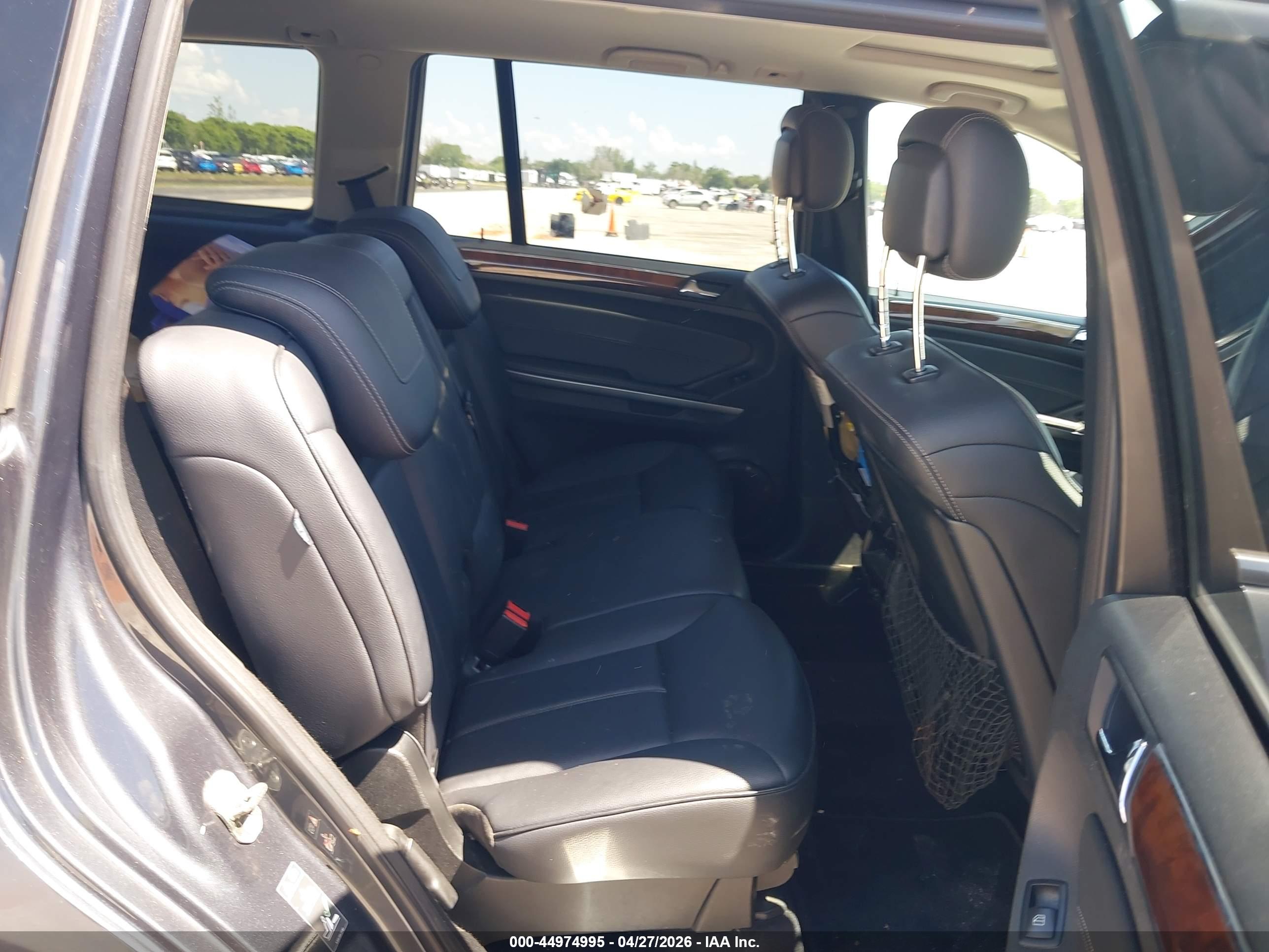 MERCEDES-BENZ GL image 8
