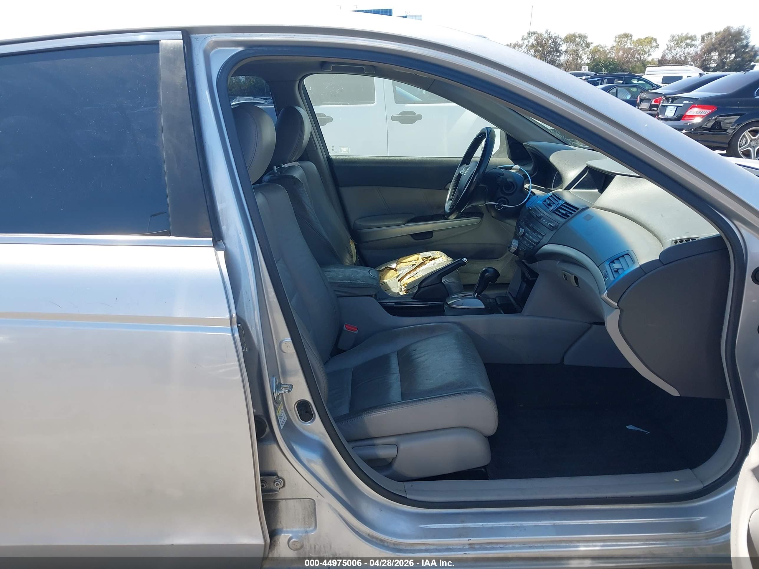 HONDA ACCORD image 5