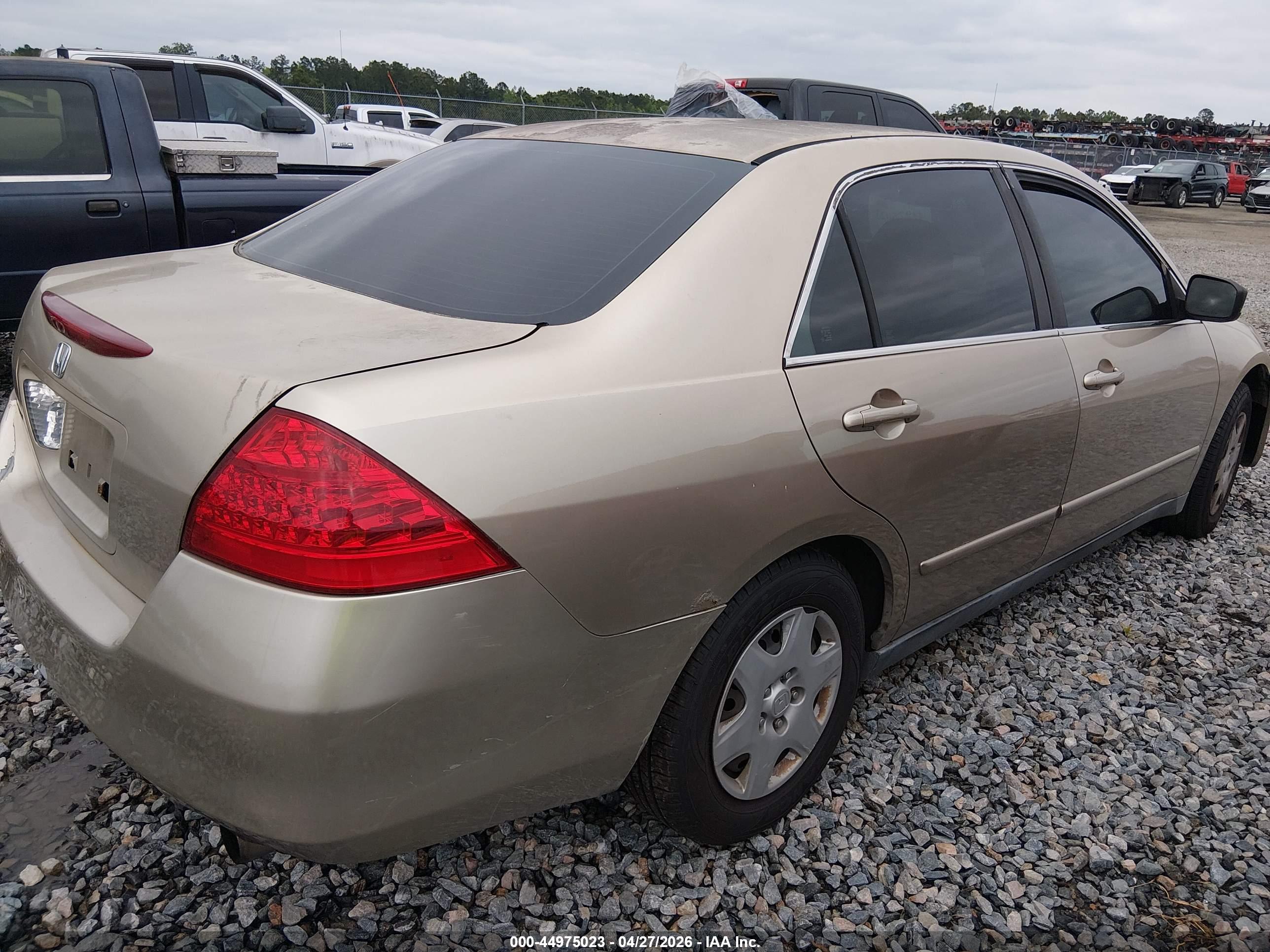 HONDA ACCORD image 4