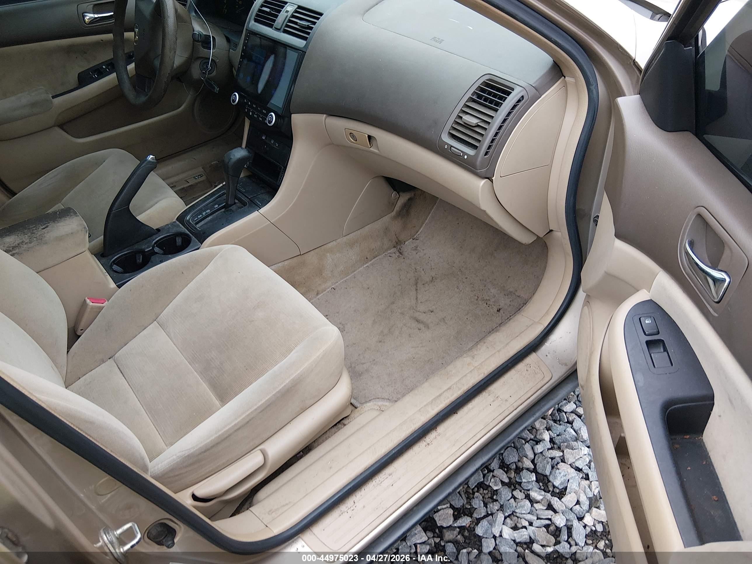 HONDA ACCORD image 5