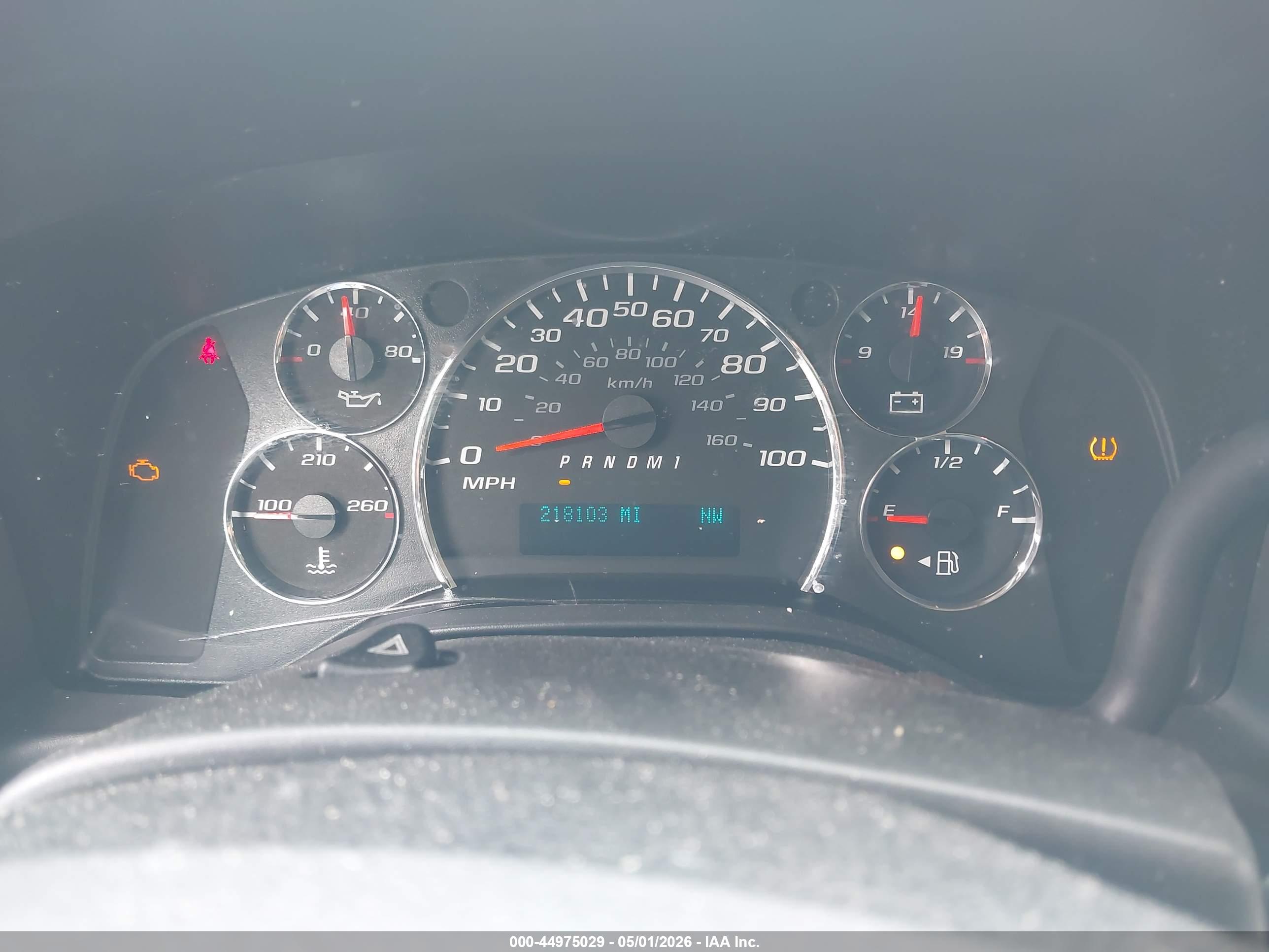 CHEVROLET EXPRESS image 7