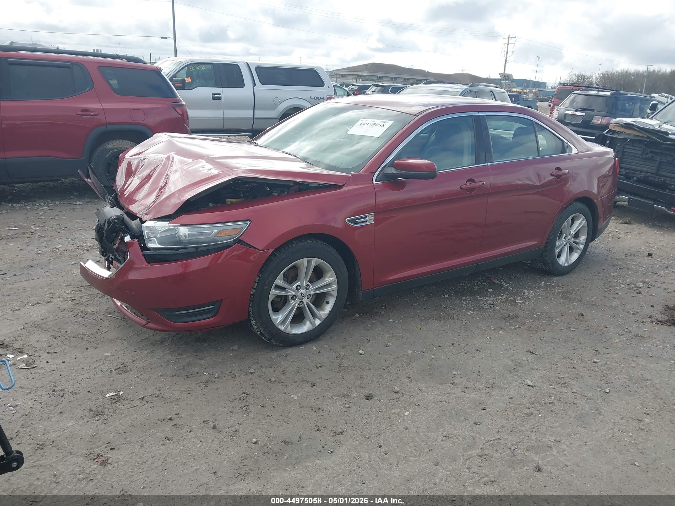 FORD TAURUS image 2