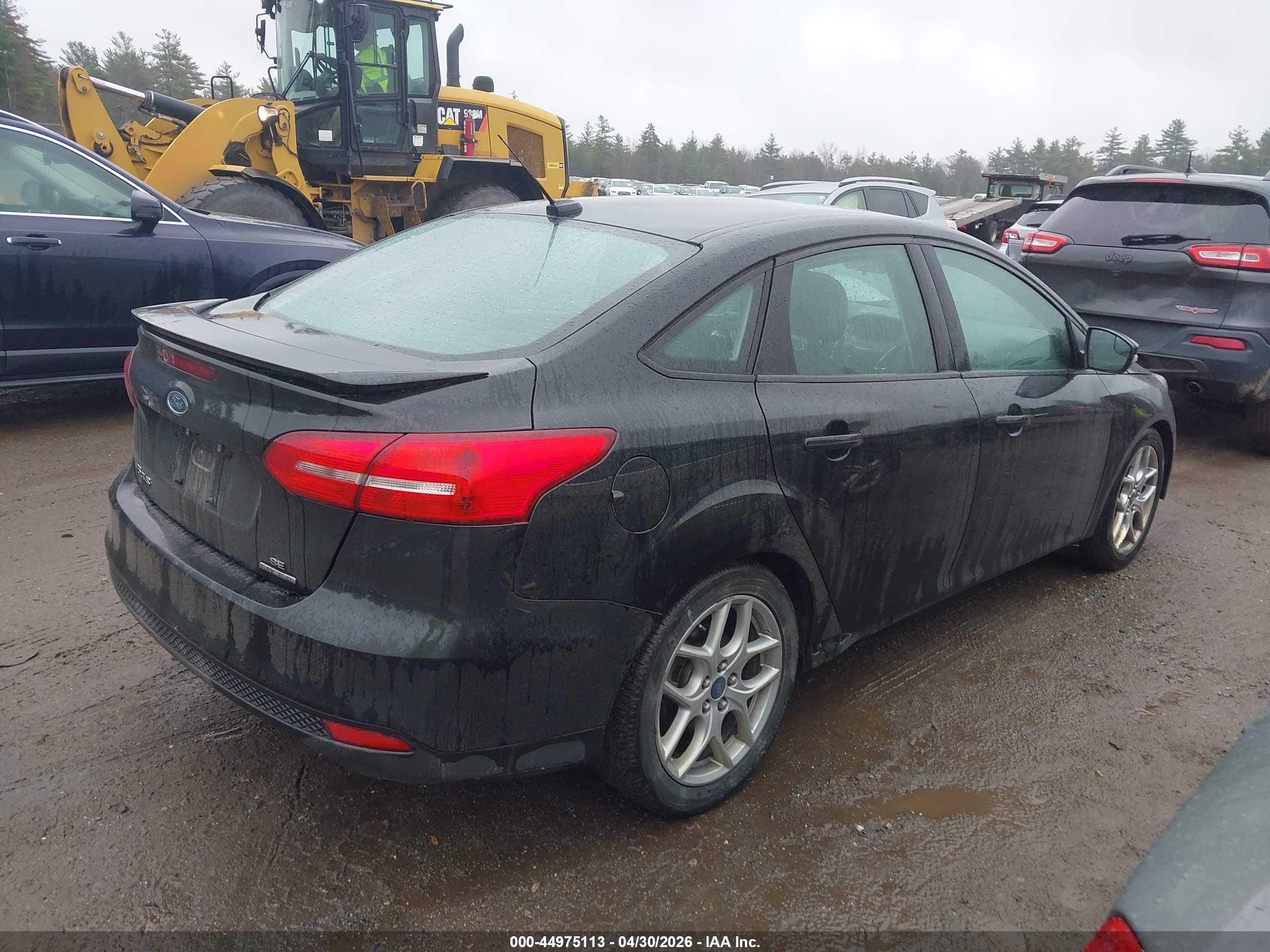FORD FOCUS image 4