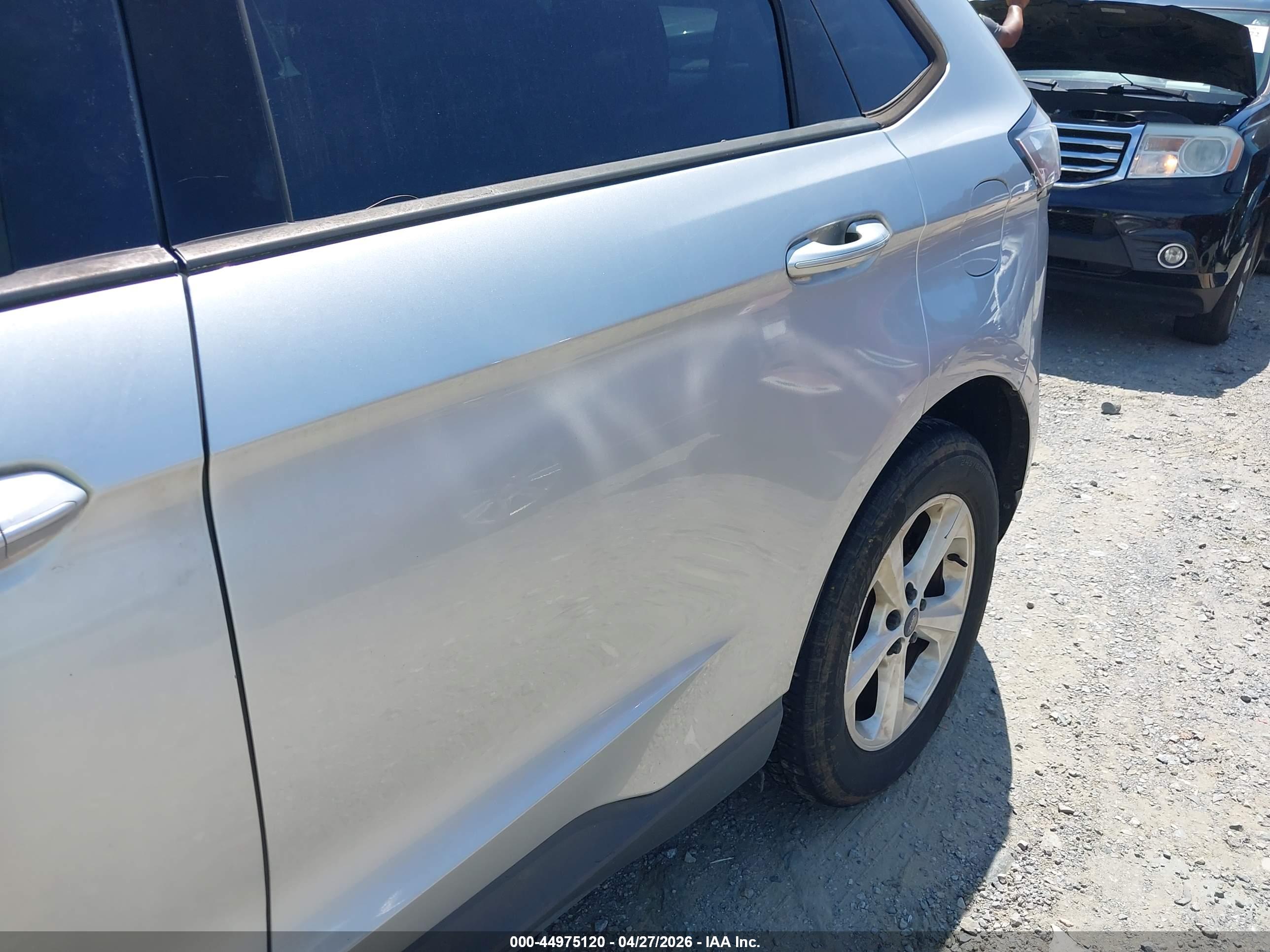 FORD EDGE image 6
