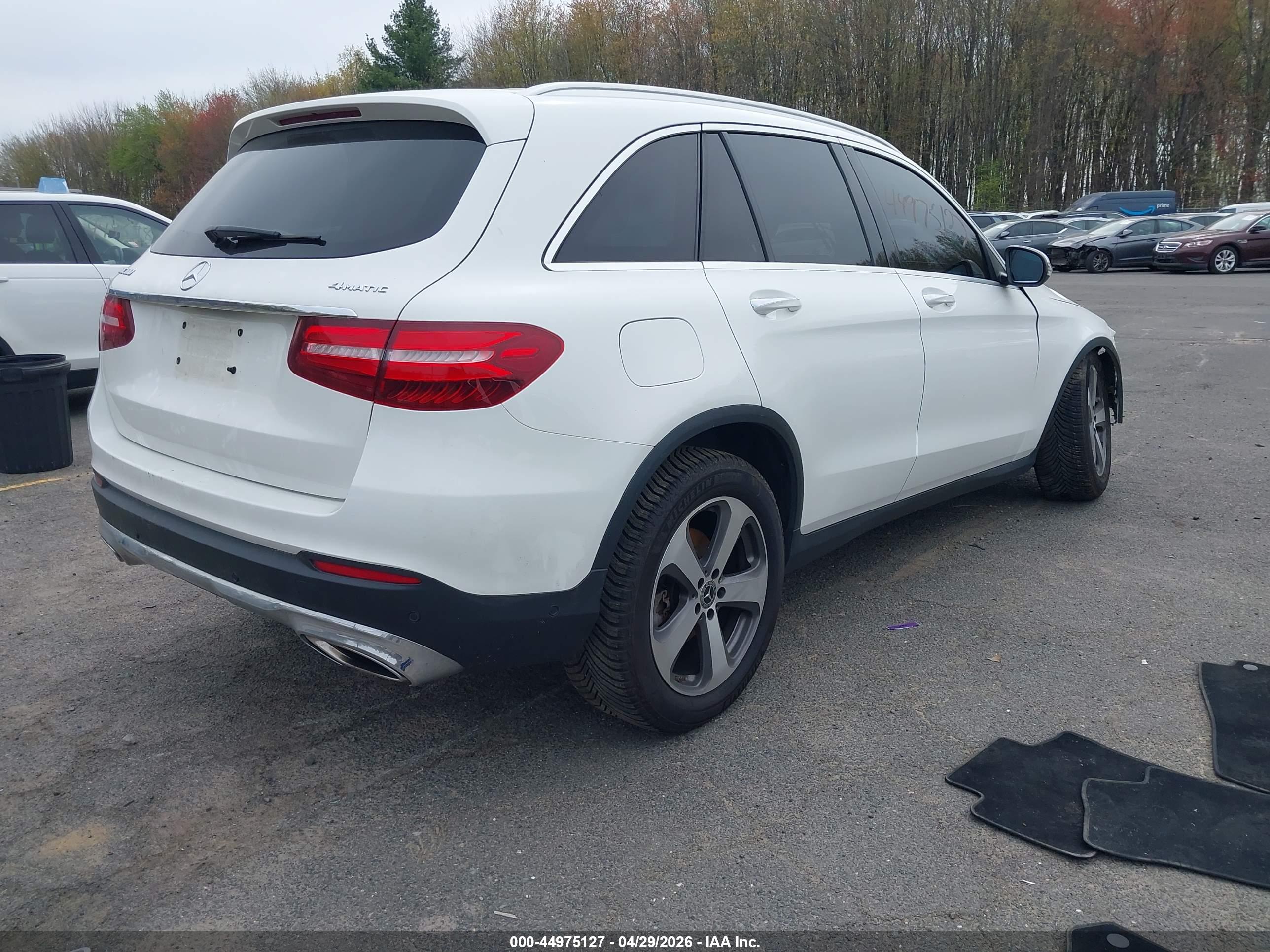MERCEDES-BENZ GLC image 4