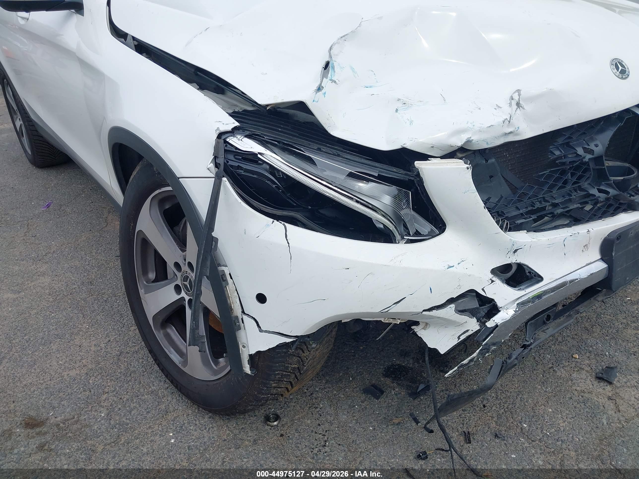 MERCEDES-BENZ GLC image 6