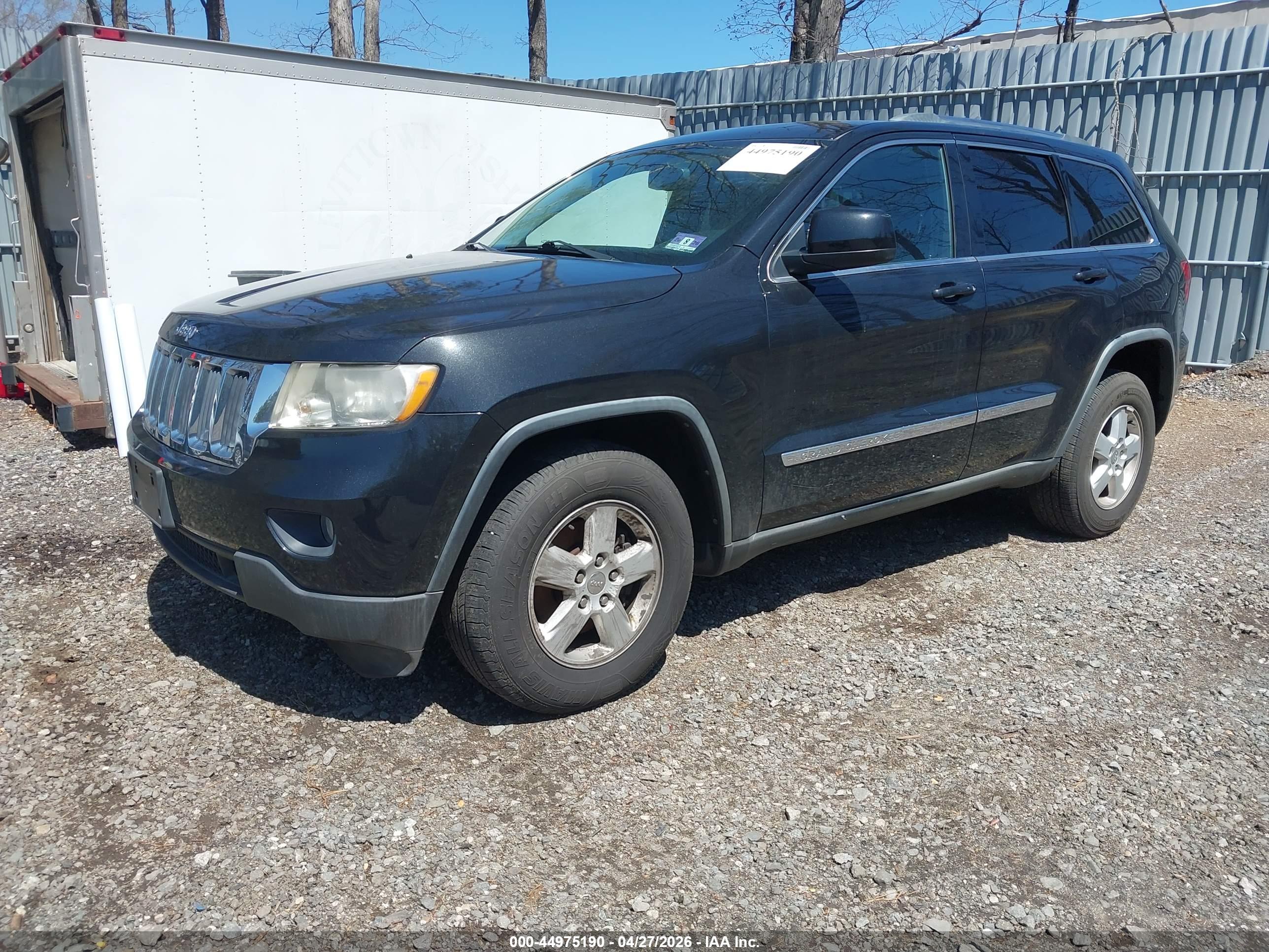 JEEP GRAND image 2