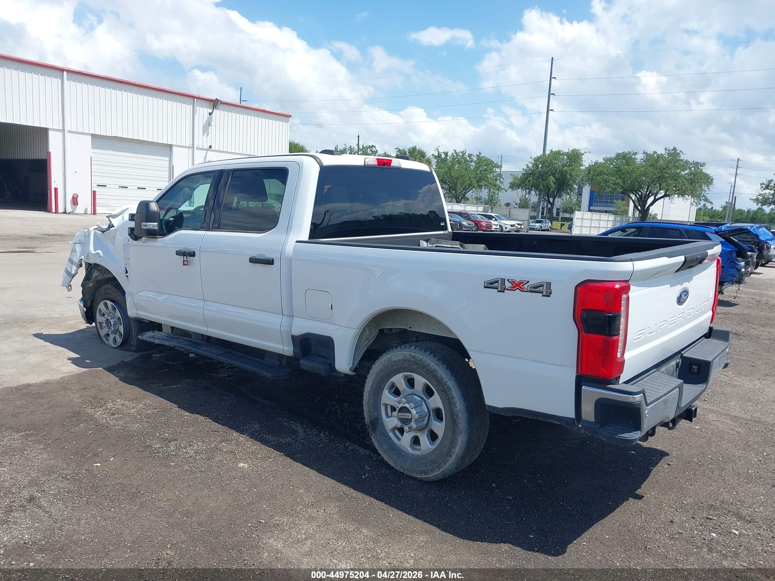 FORD F-250 image 3