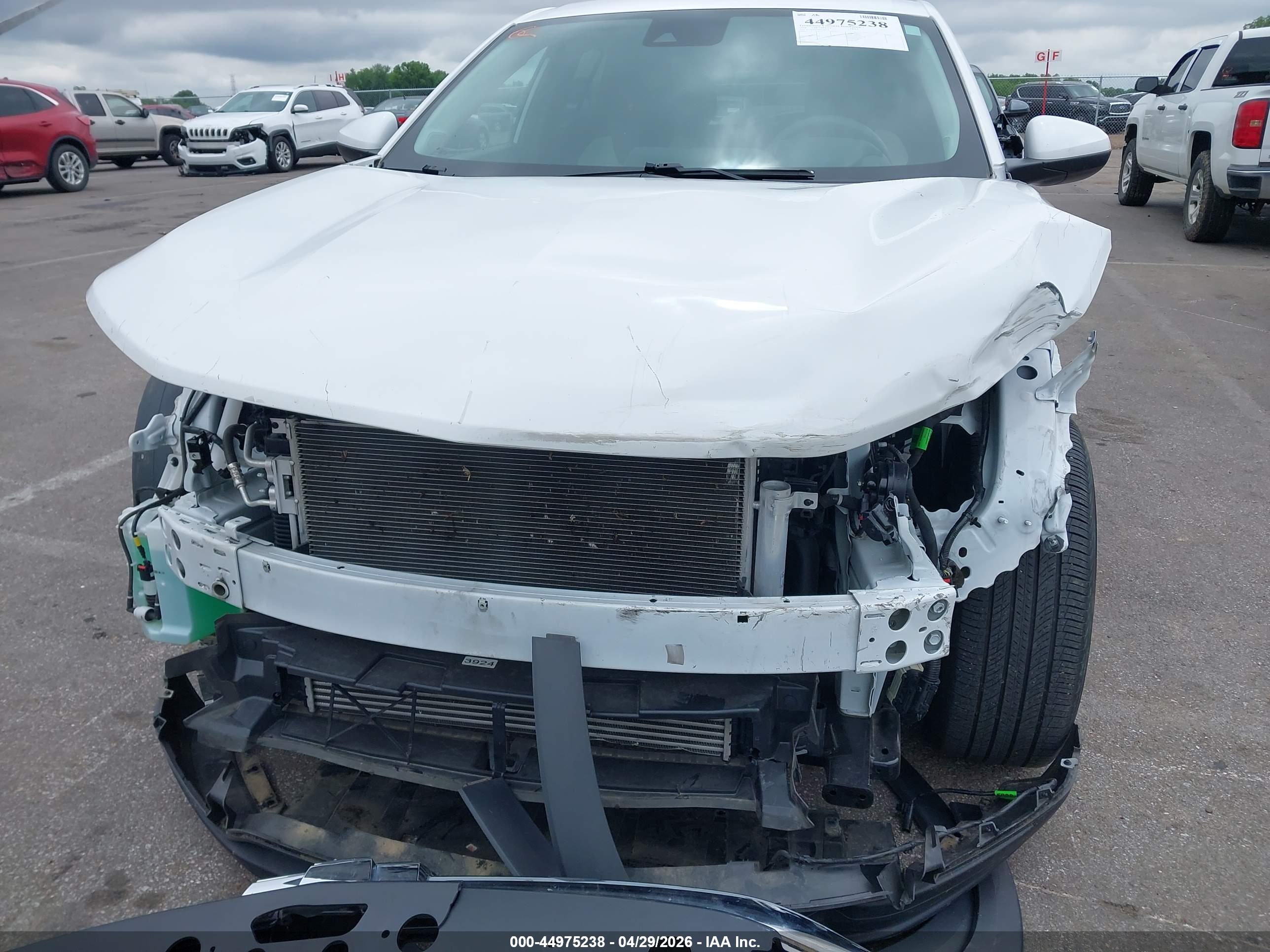CHEVROLET TRAX image 6