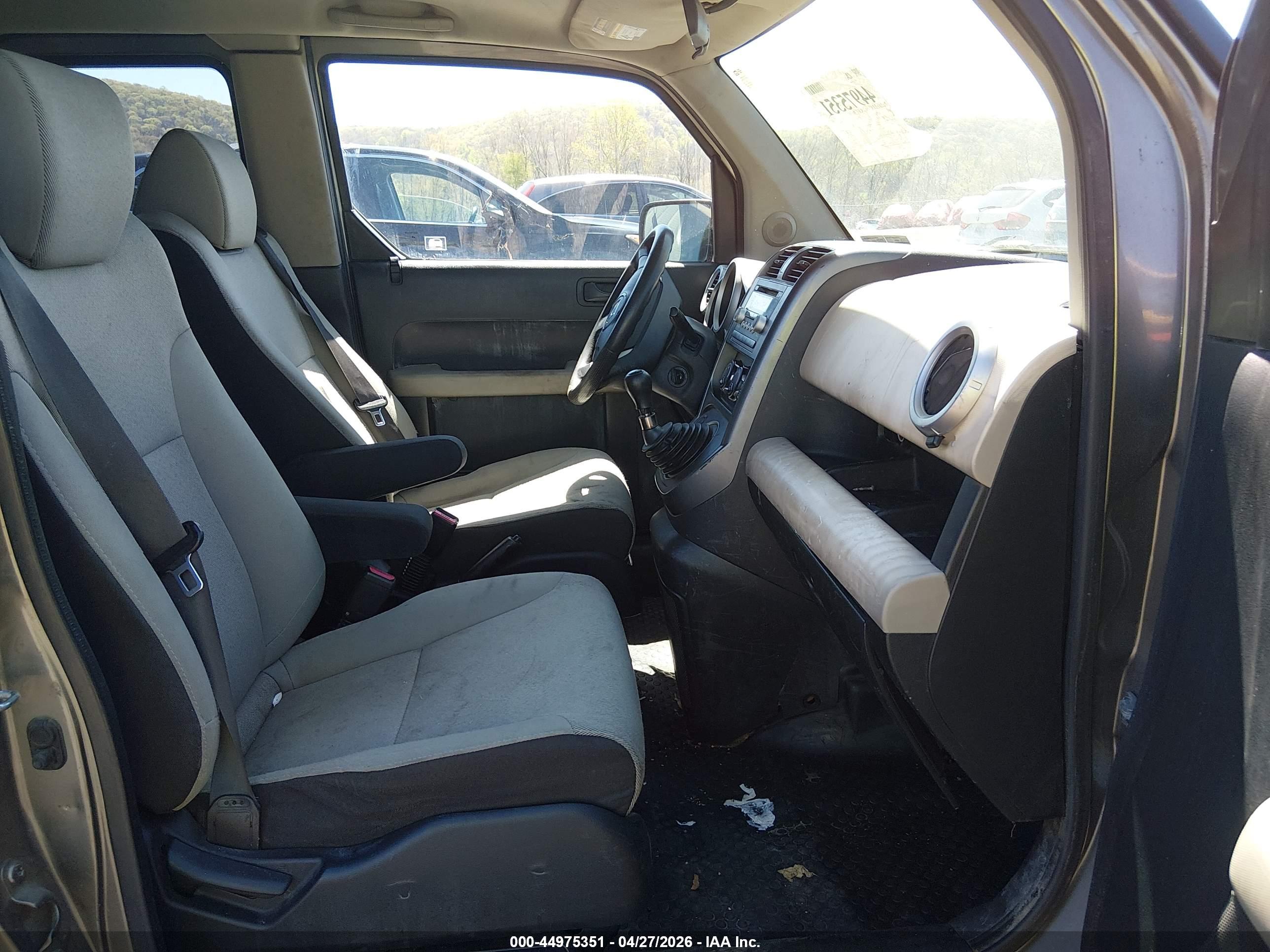 HONDA ELEMENT image 5