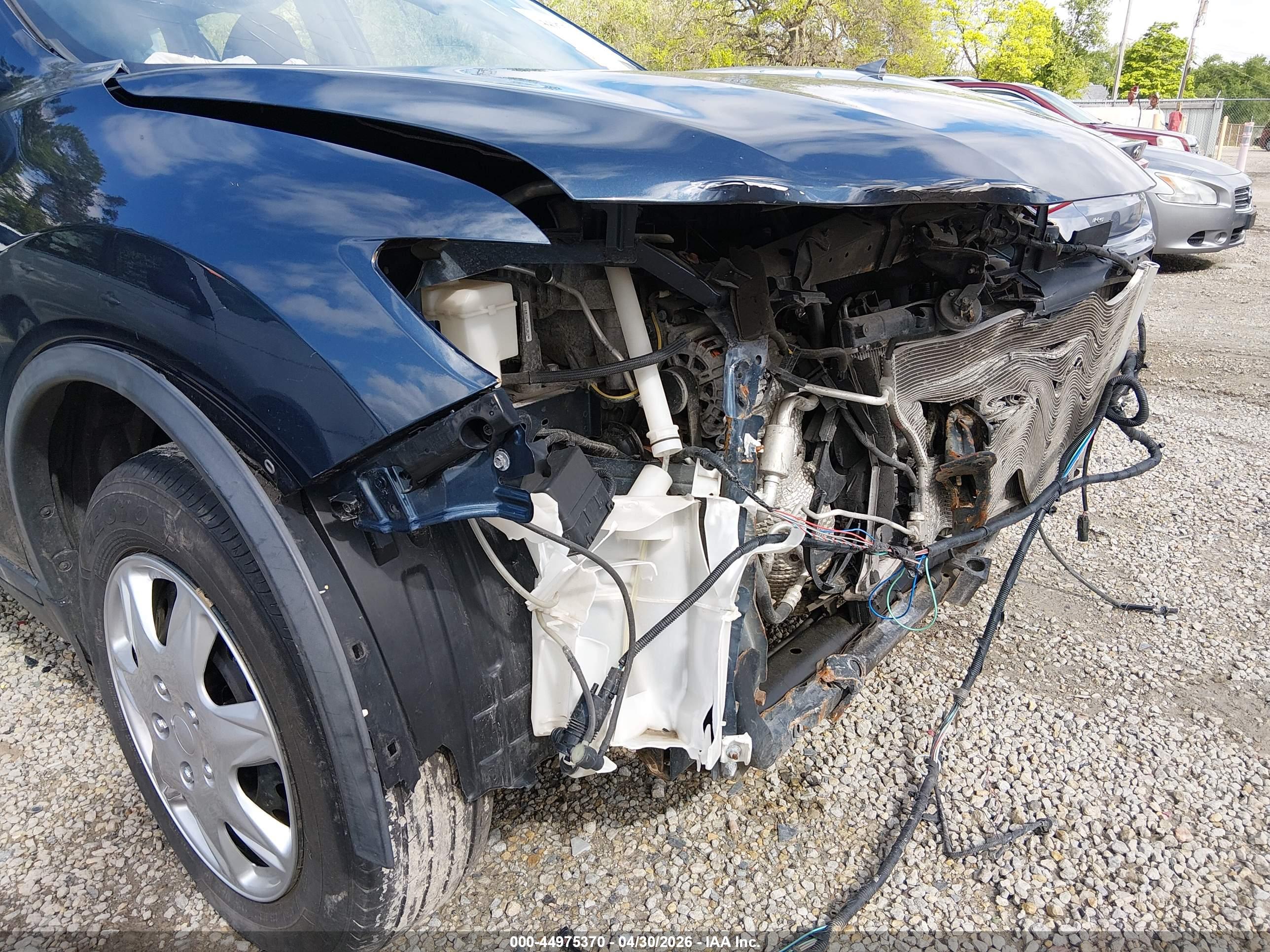 NISSAN ROGUE image 6