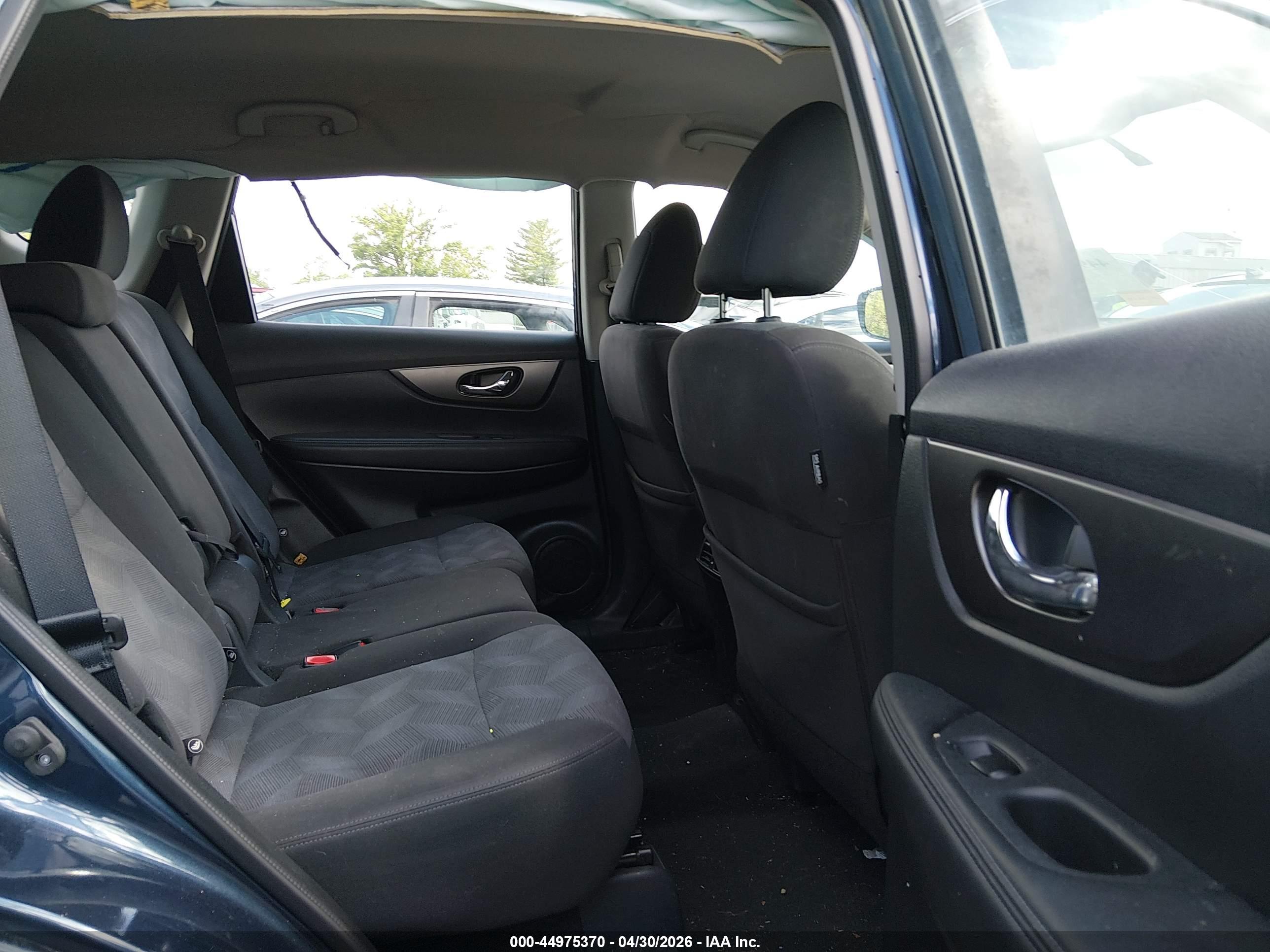 NISSAN ROGUE image 8