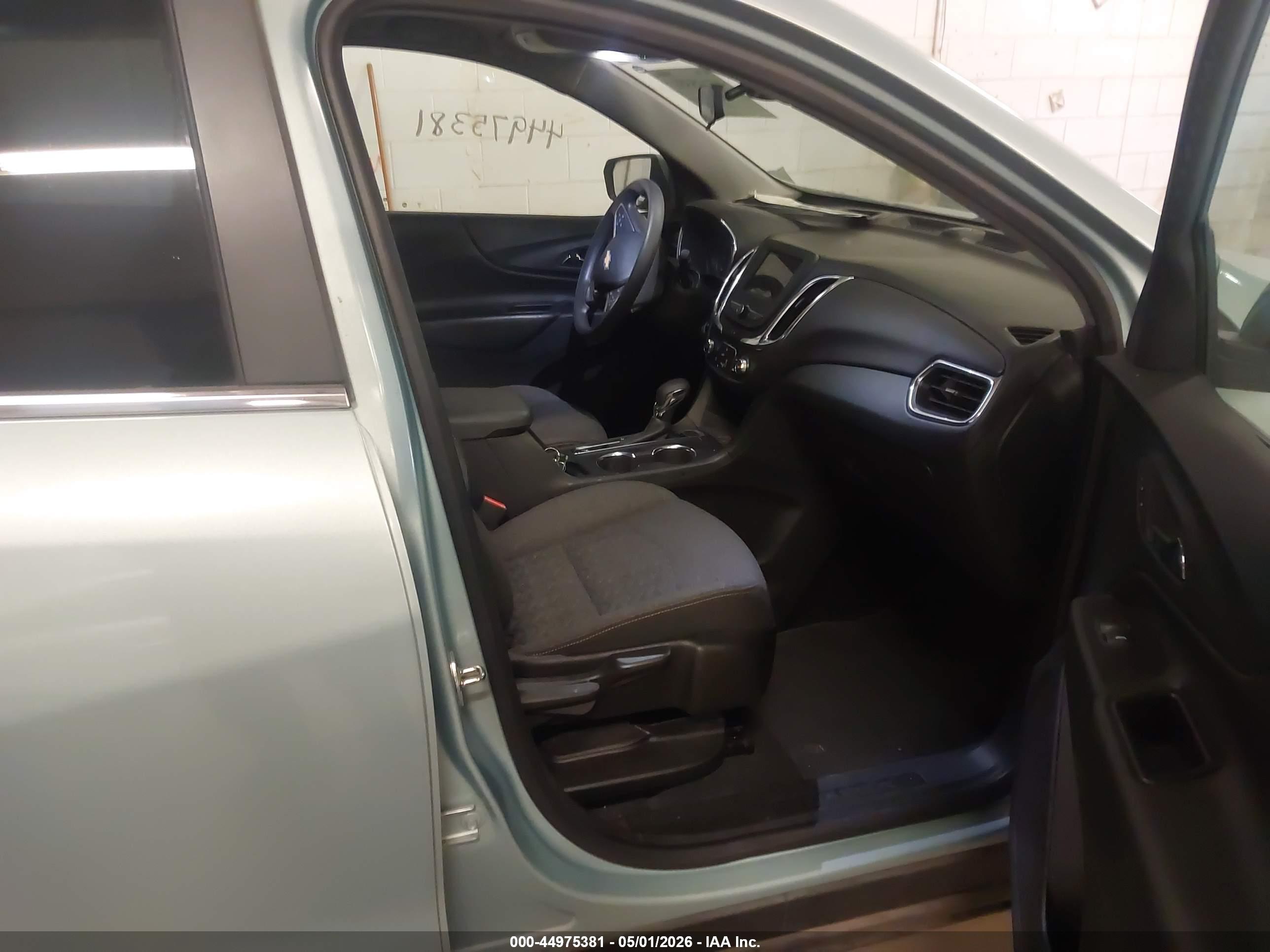 CHEVROLET EQUINOX image 5