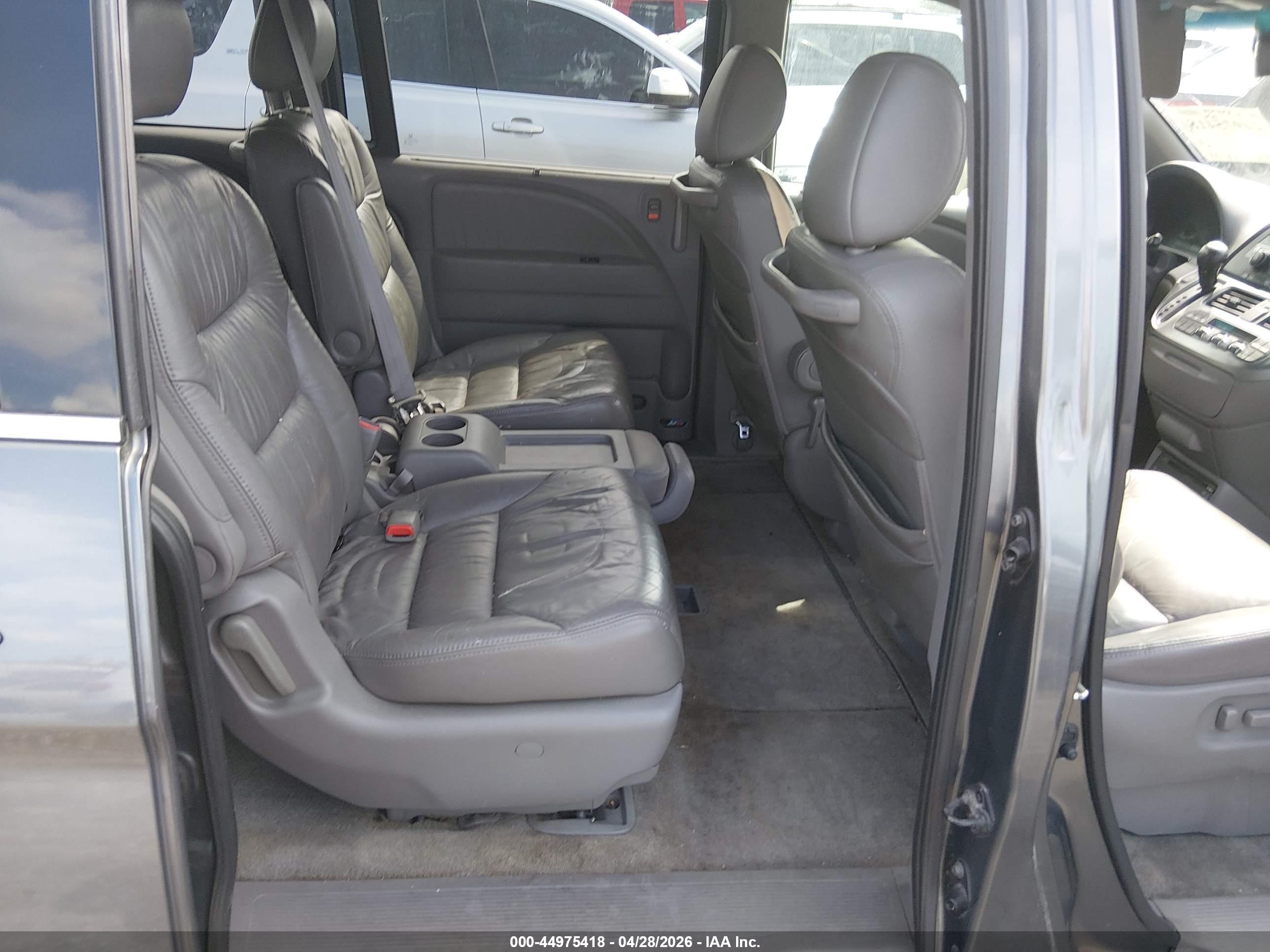HONDA ODYSSEY image 8