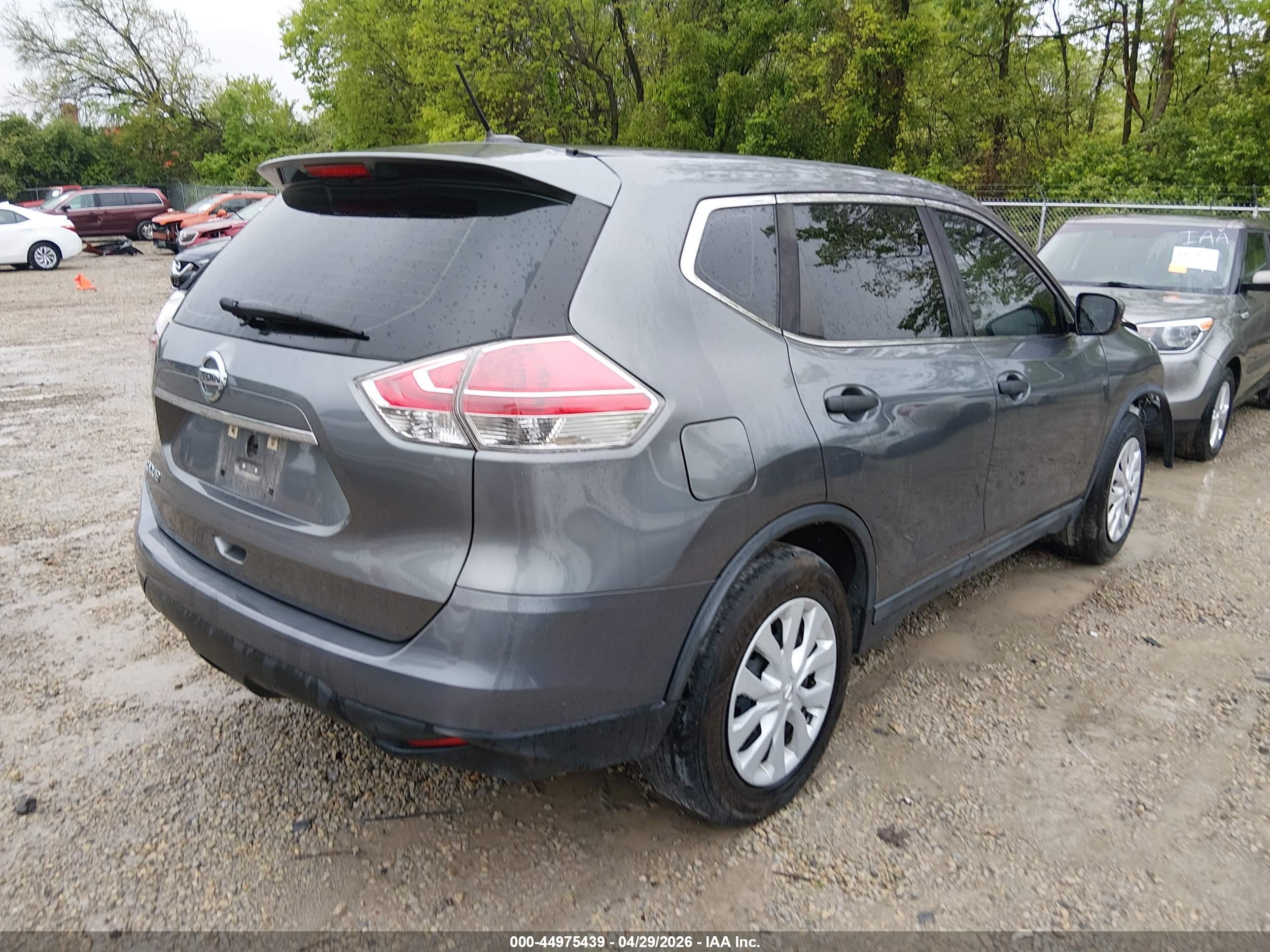 NISSAN ROGUE image 4
