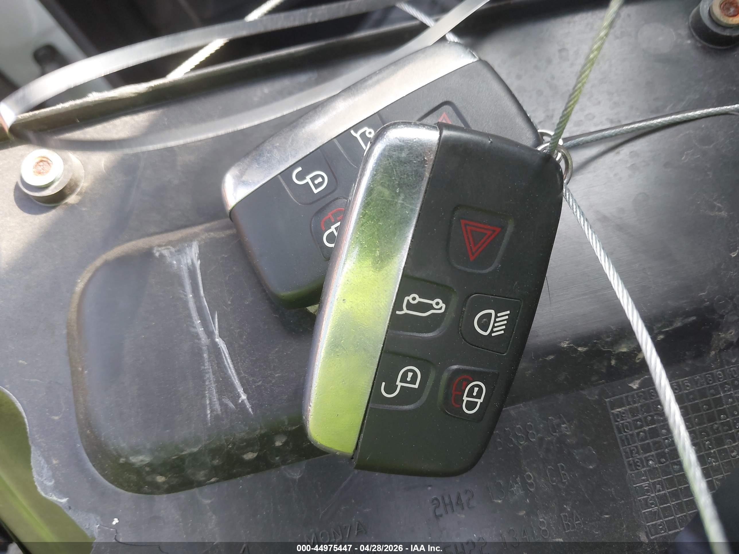 LAND ROVER image 11