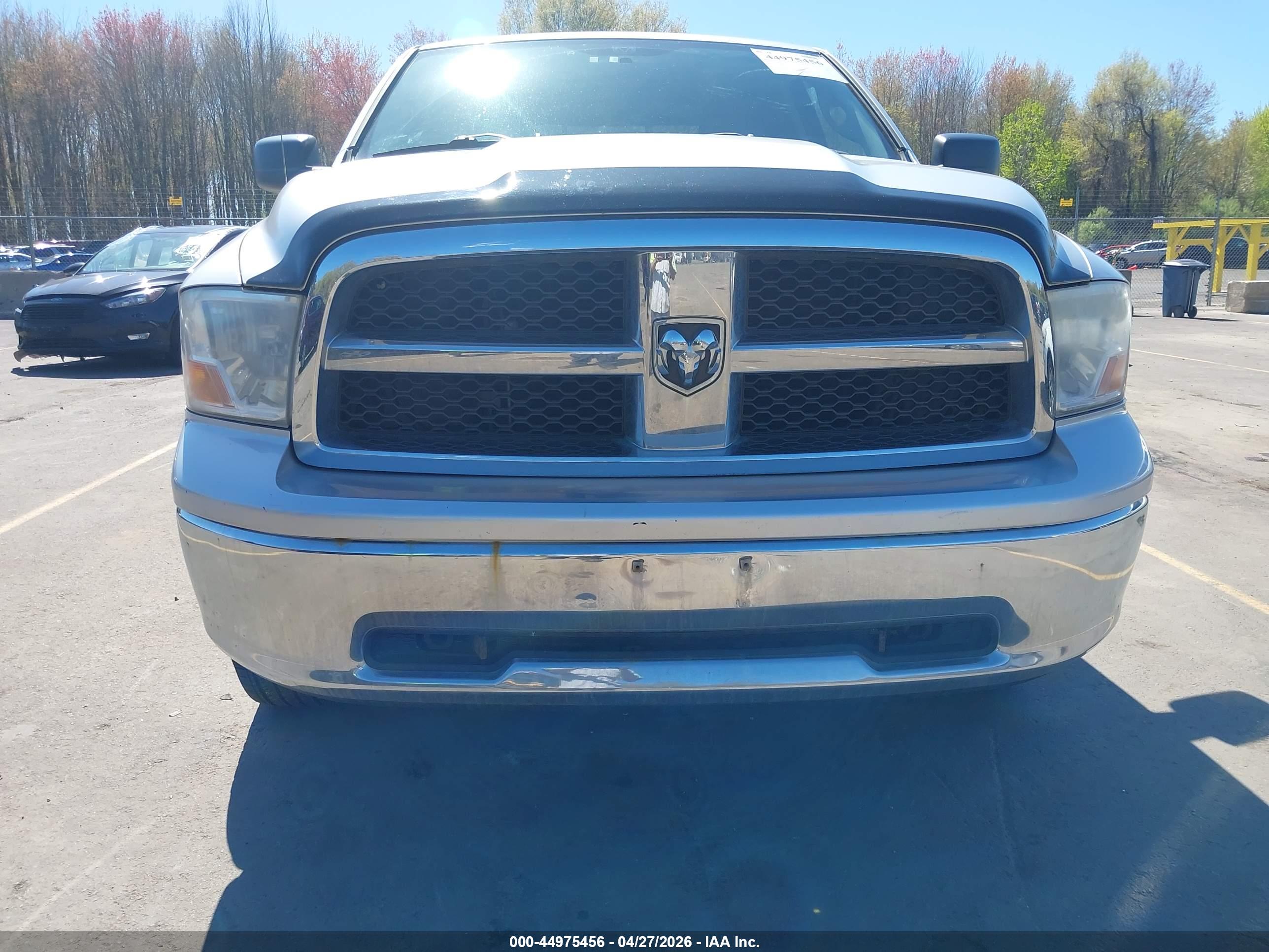 DODGE RAM image 6
