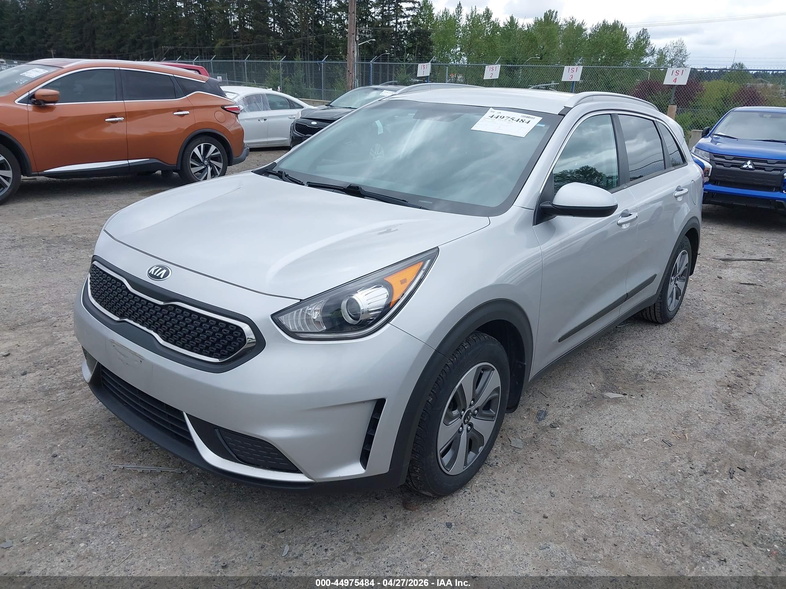 KIA NIRO image 2