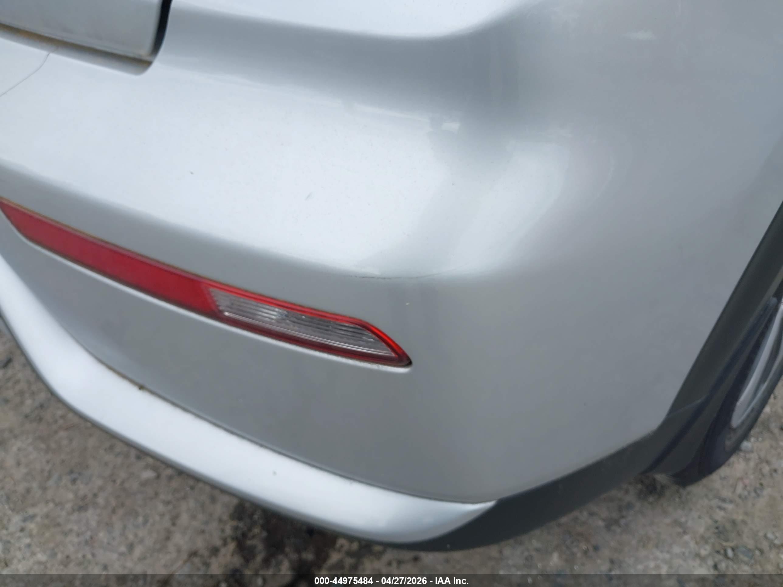 KIA NIRO image 6