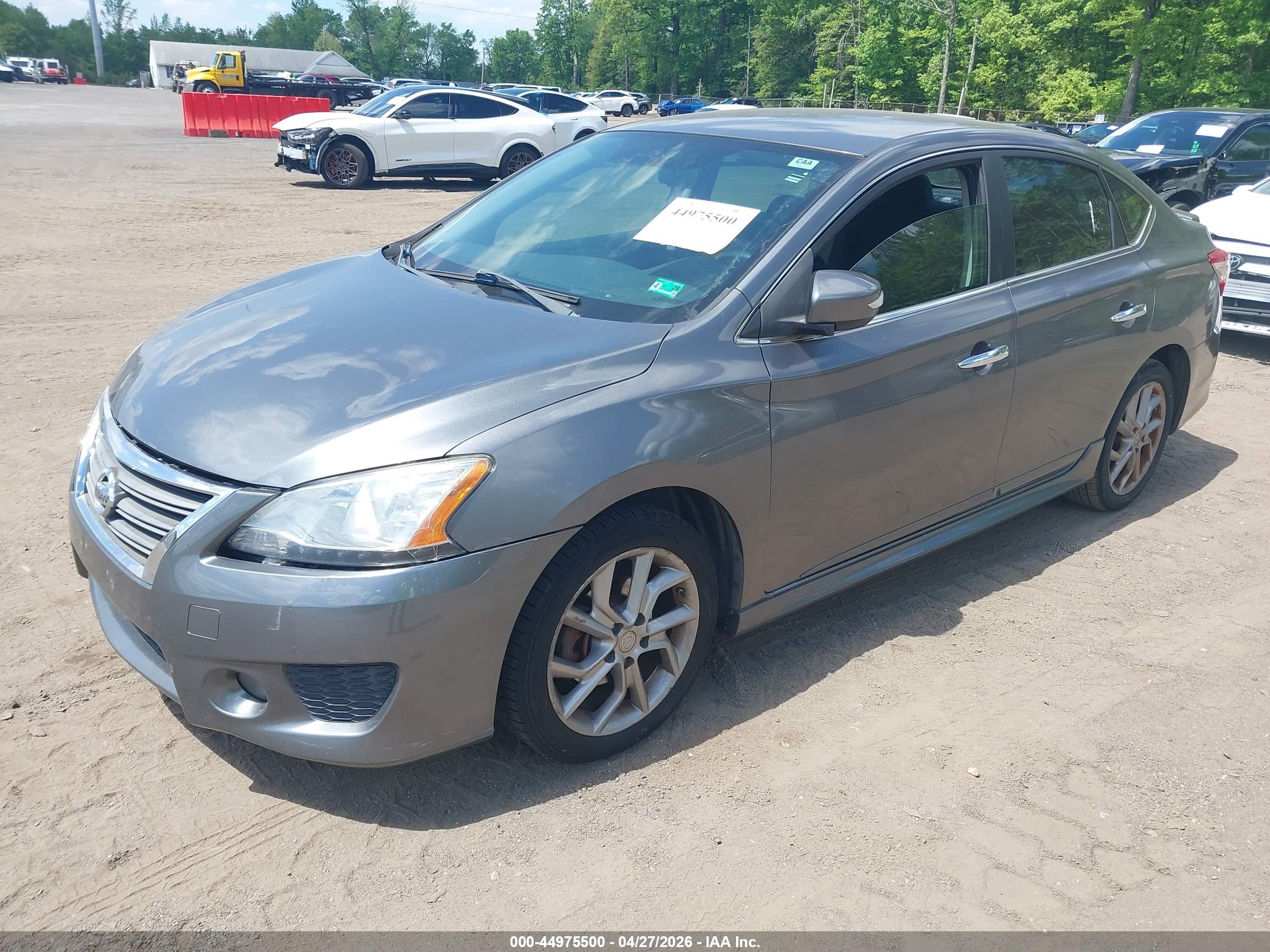 NISSAN SENTRA image 2