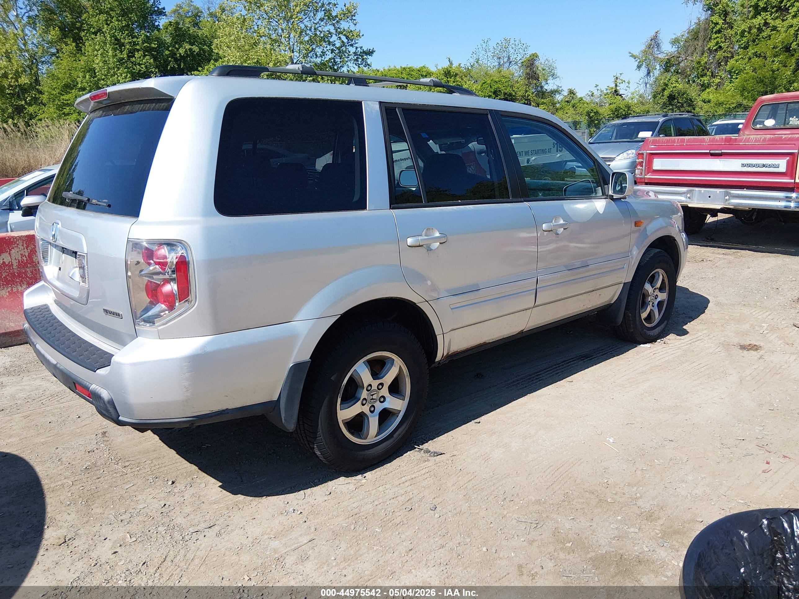 HONDA PILOT image 4