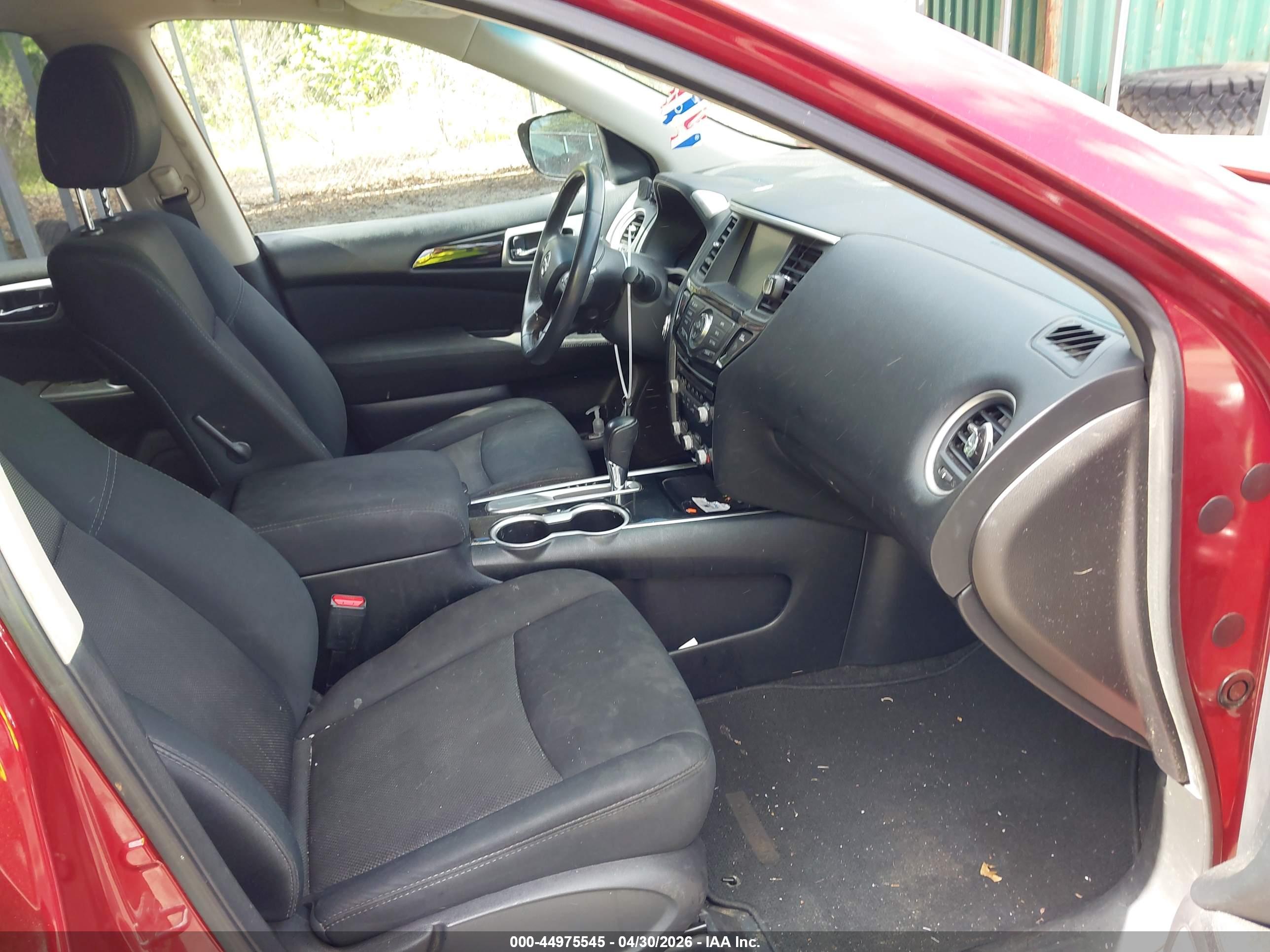 NISSAN PATHFINDER image 5
