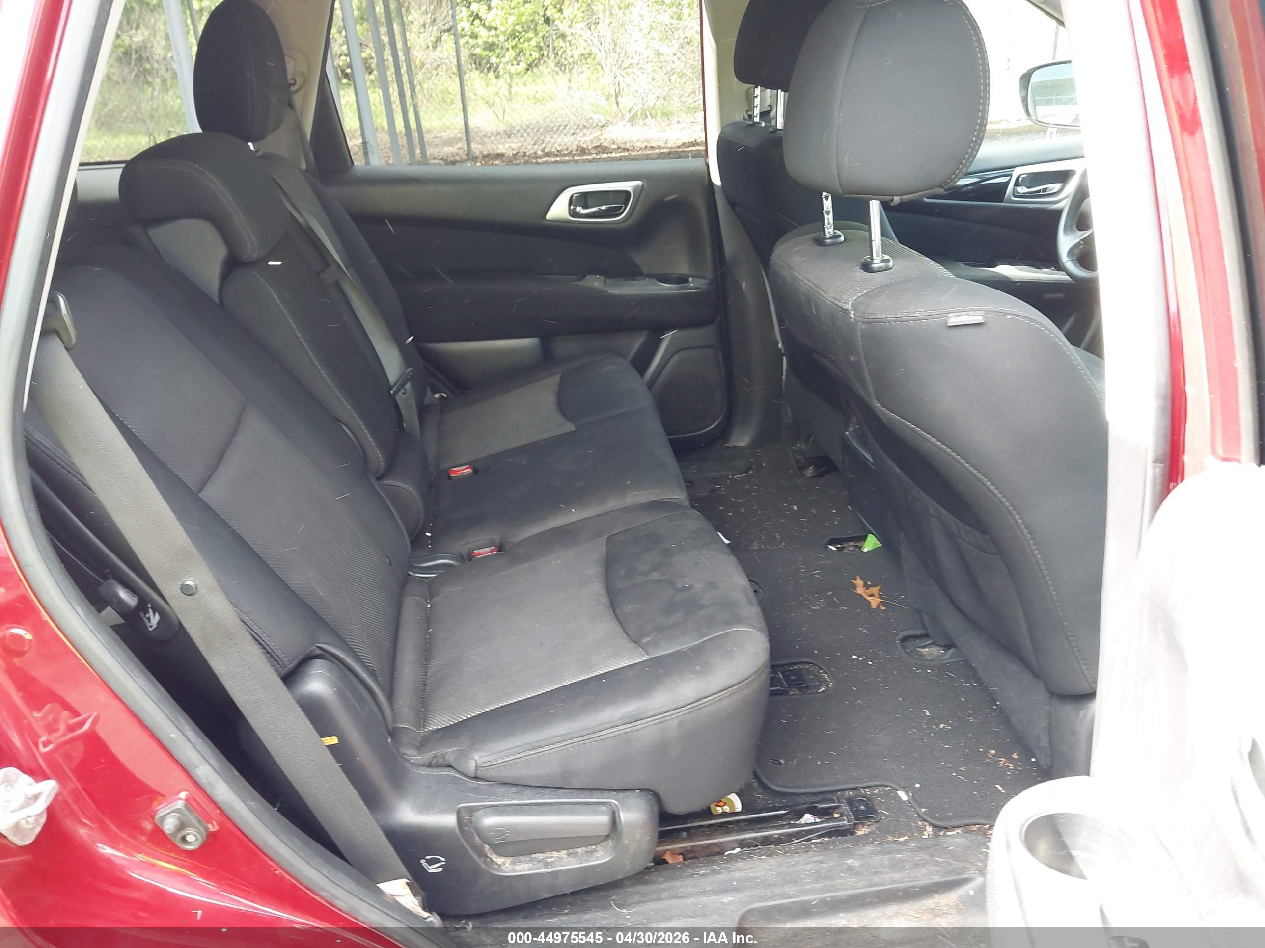 NISSAN PATHFINDER image 8