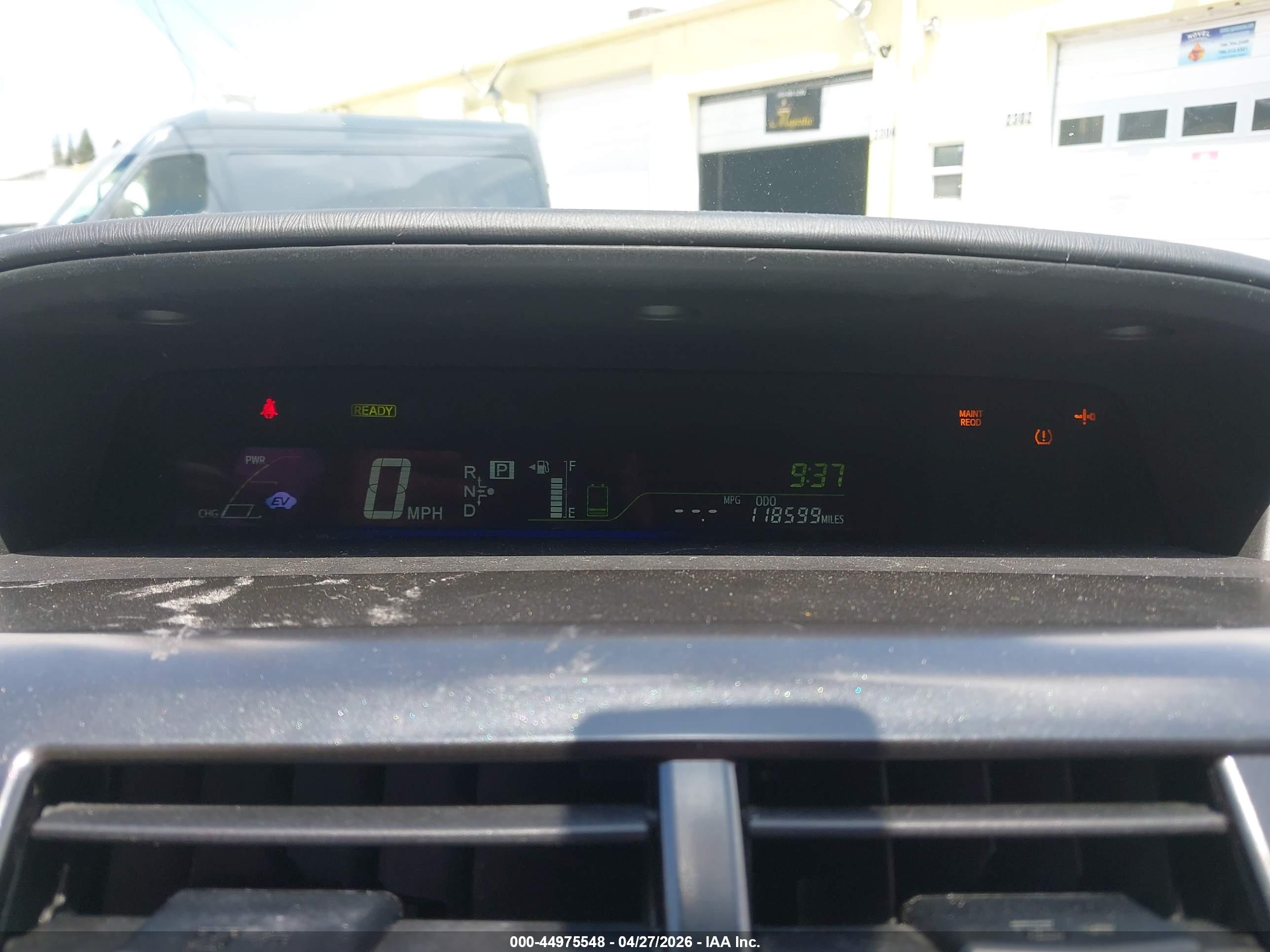 TOYOTA PRIUS image 7