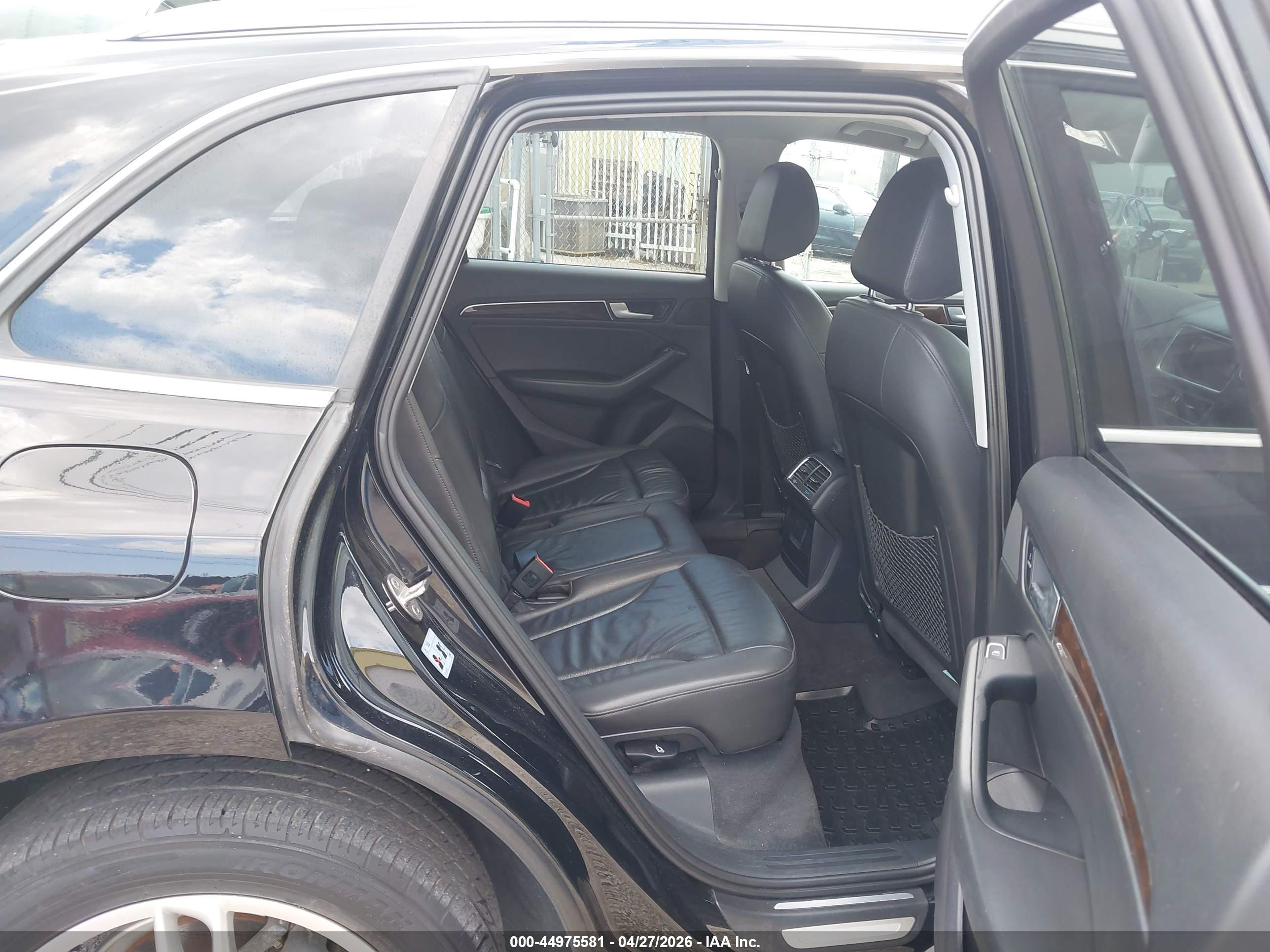 AUDI Q5 image 8