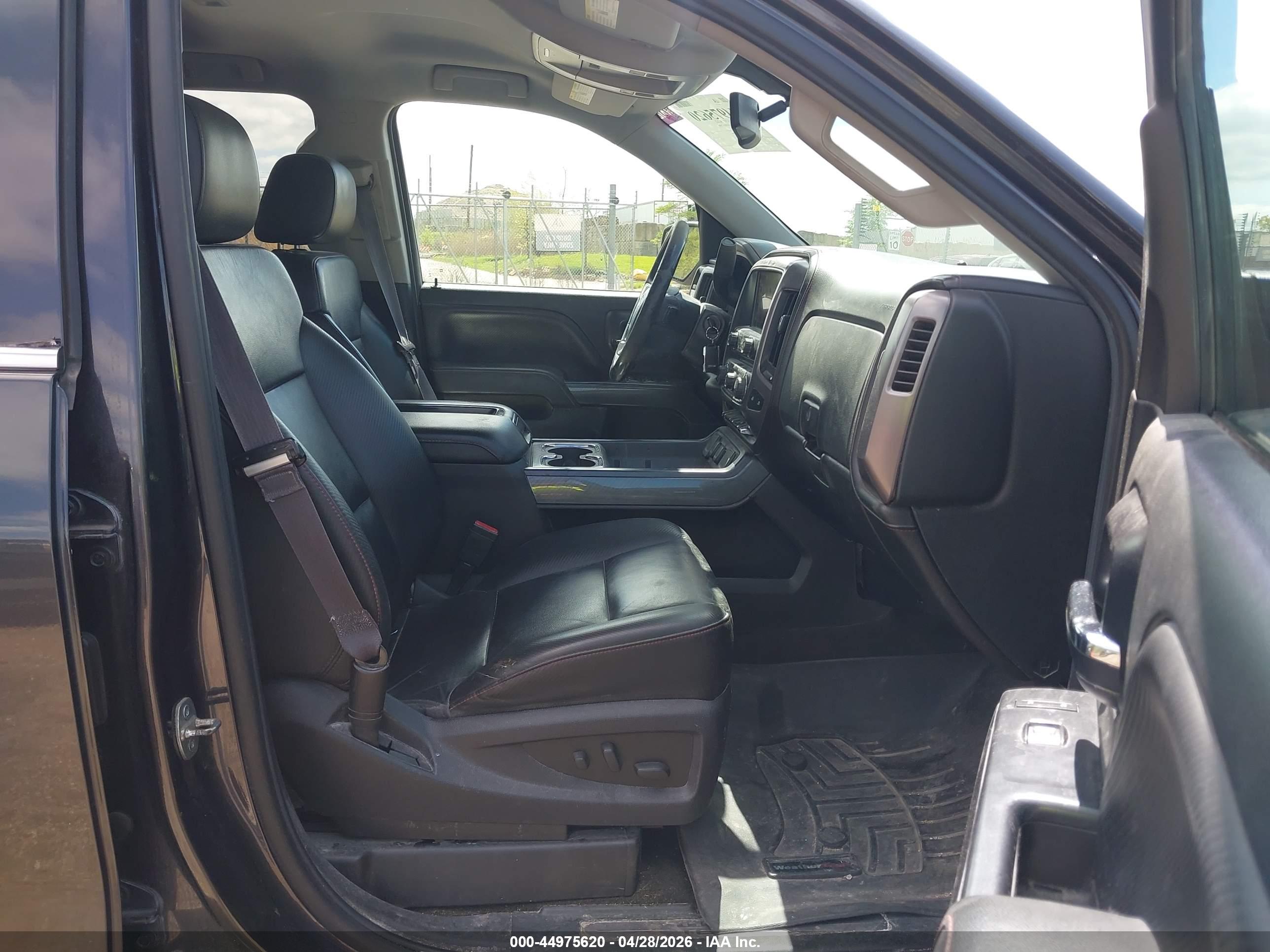 GMC SIERRA image 5