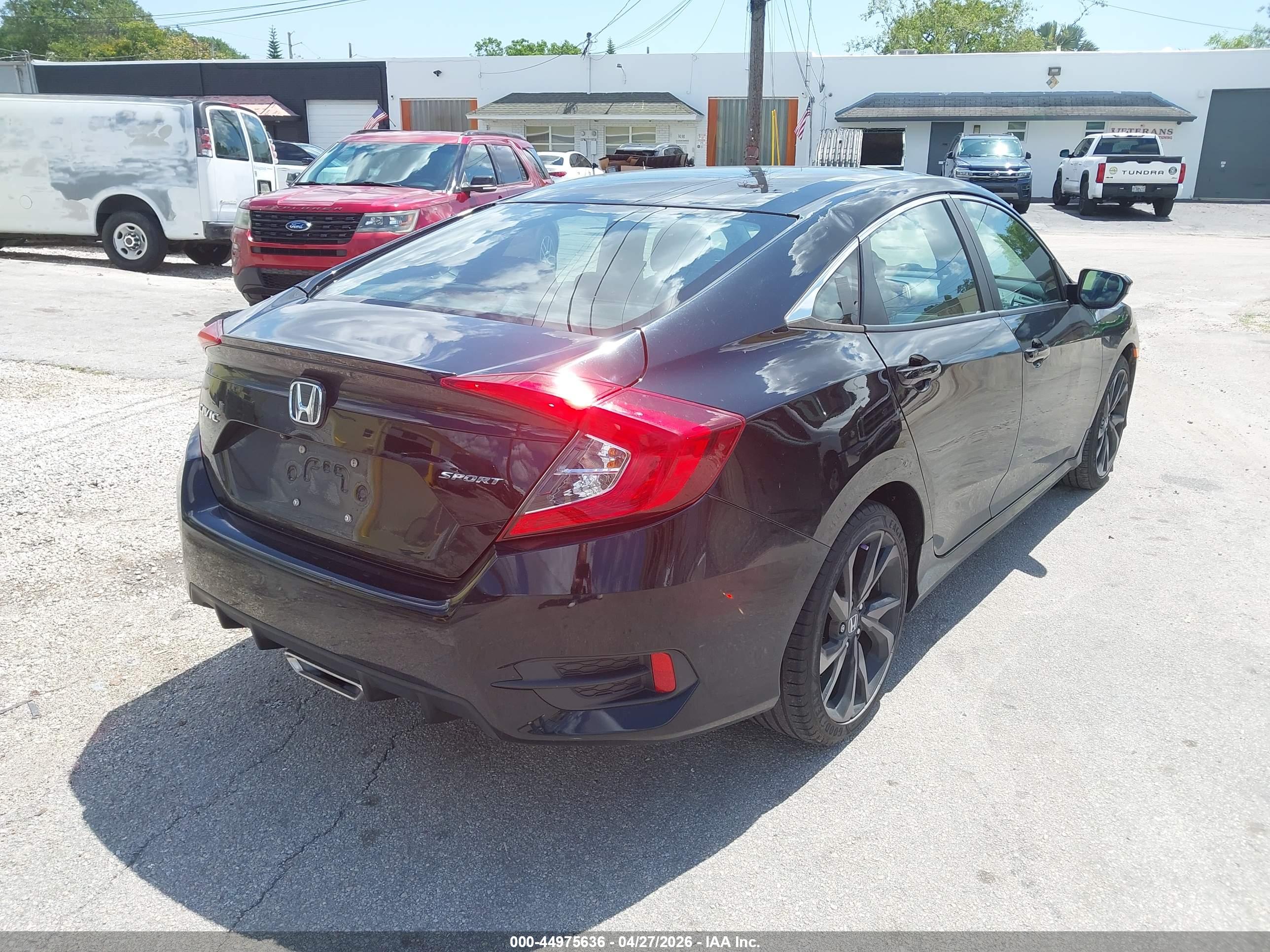 HONDA CIVIC image 4
