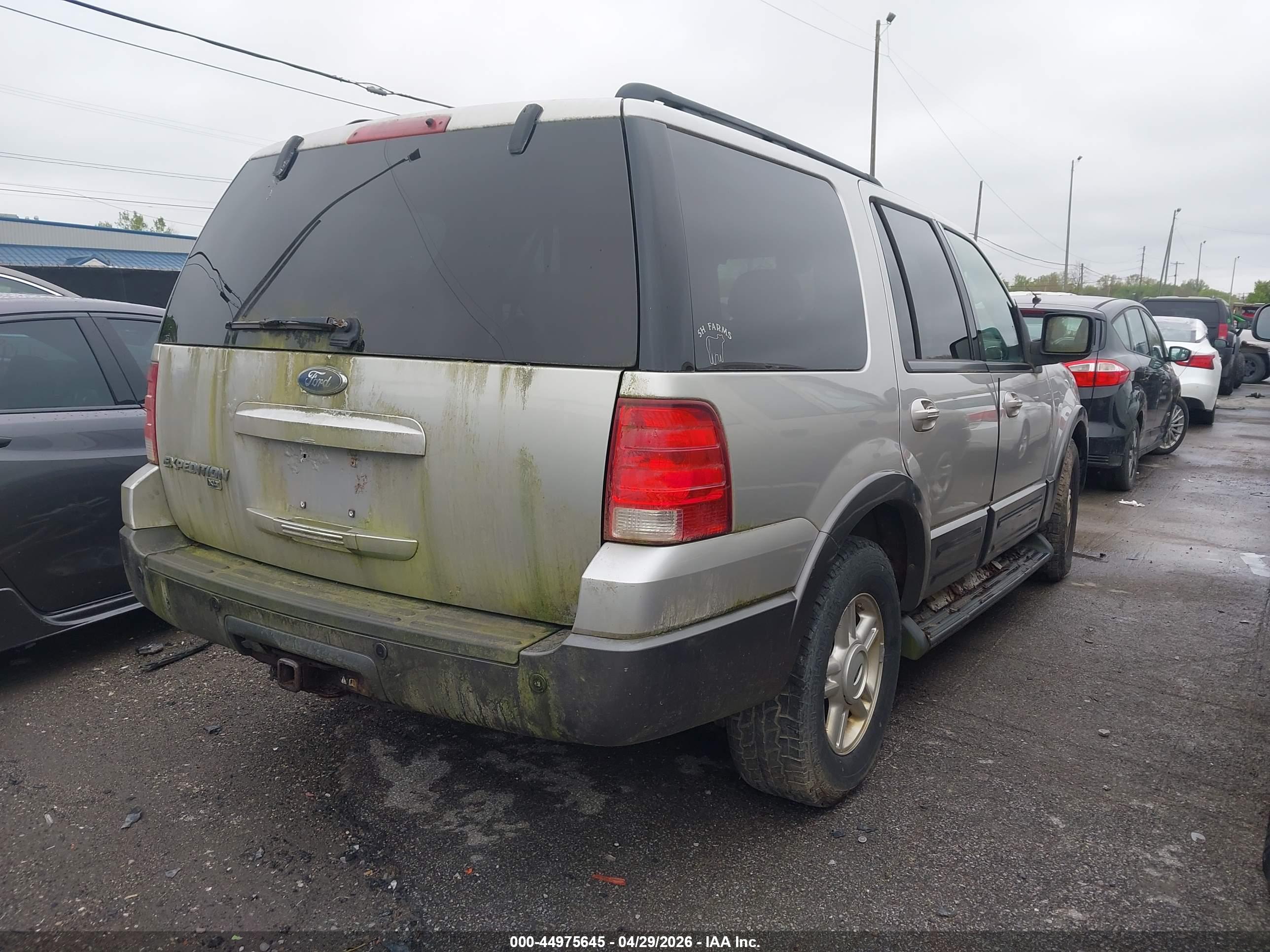FORD EXPEDITION image 4