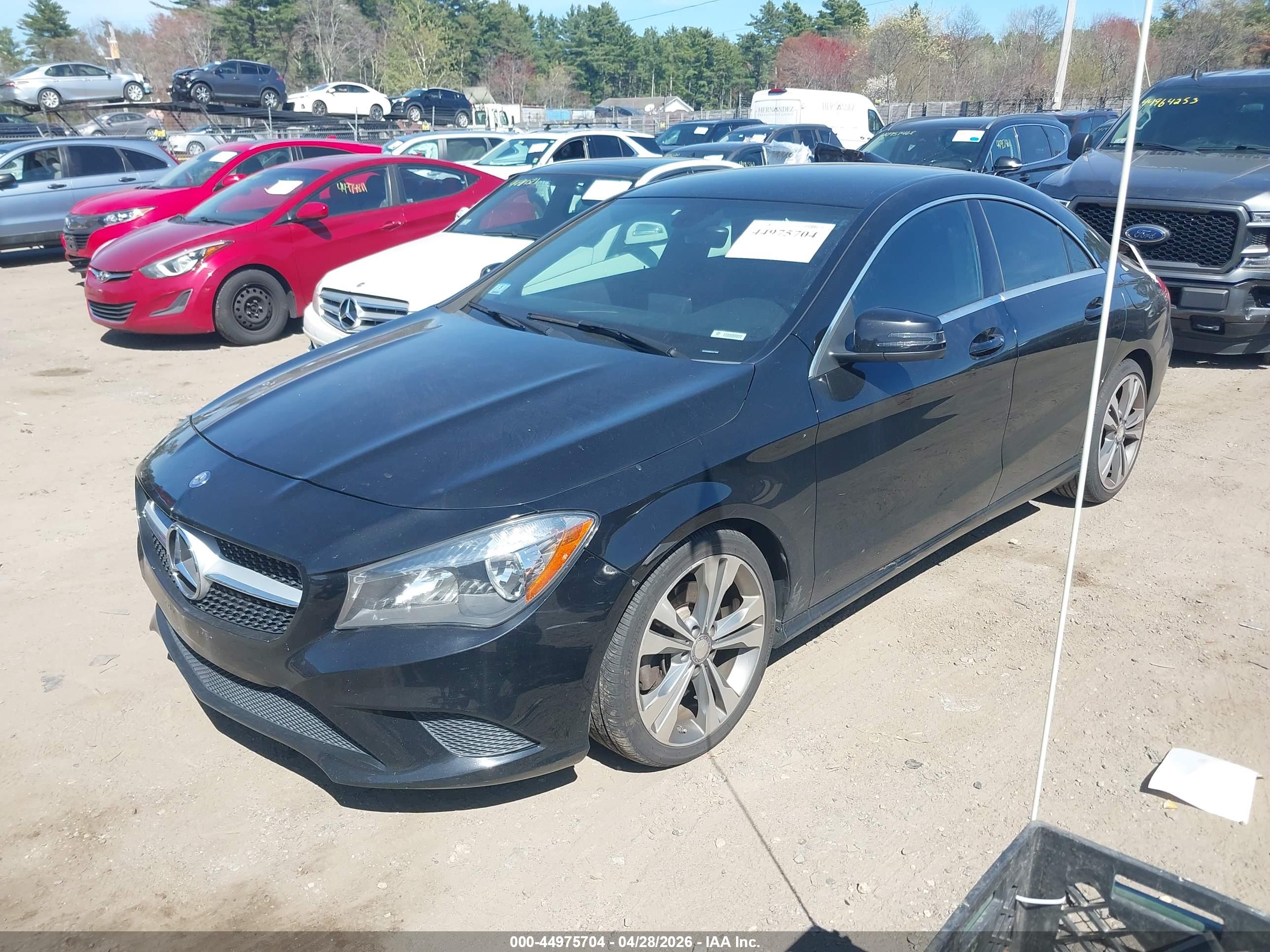 MERCEDES-BENZ CLA image 2