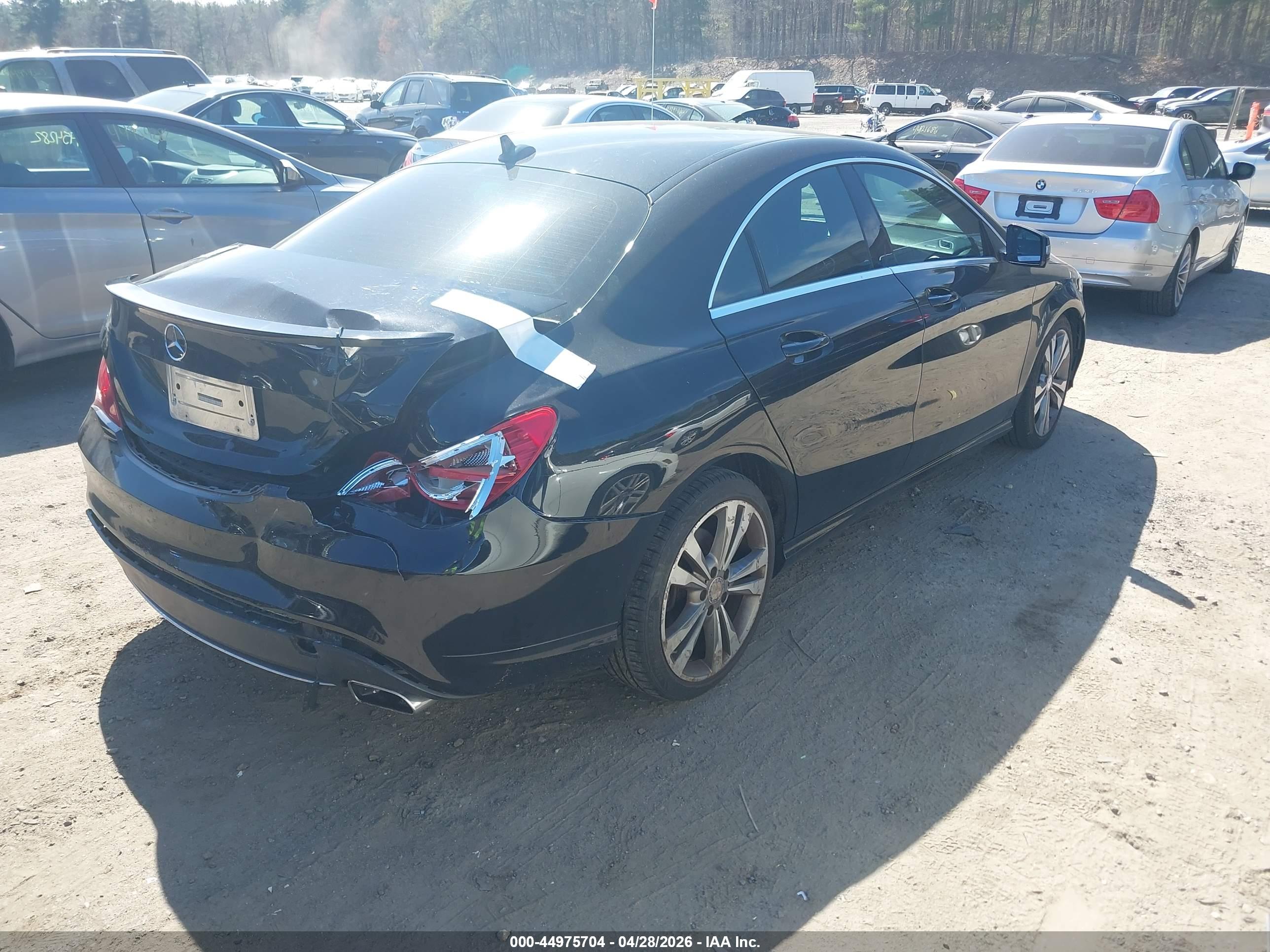 MERCEDES-BENZ CLA image 4