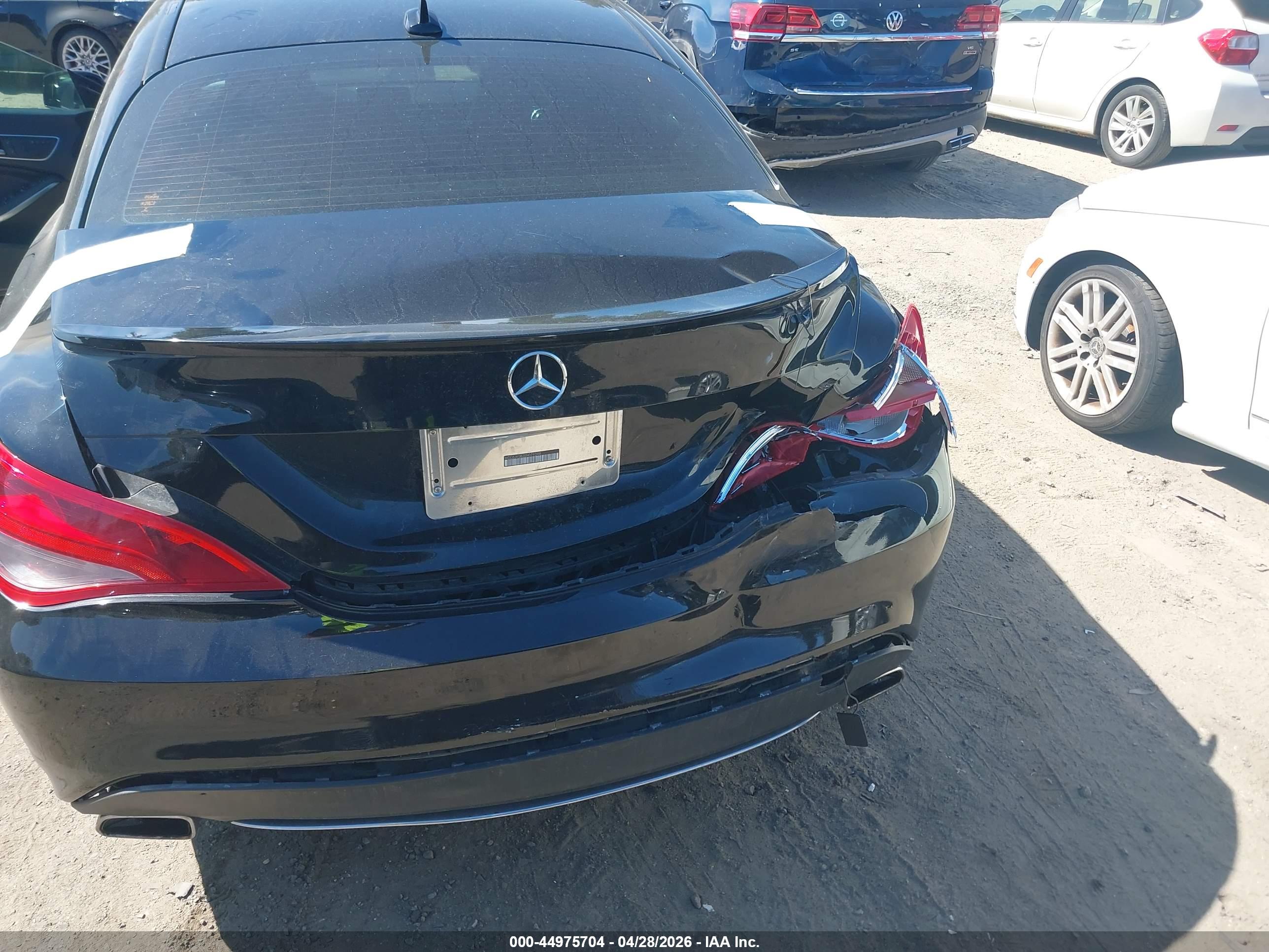 MERCEDES-BENZ CLA image 6