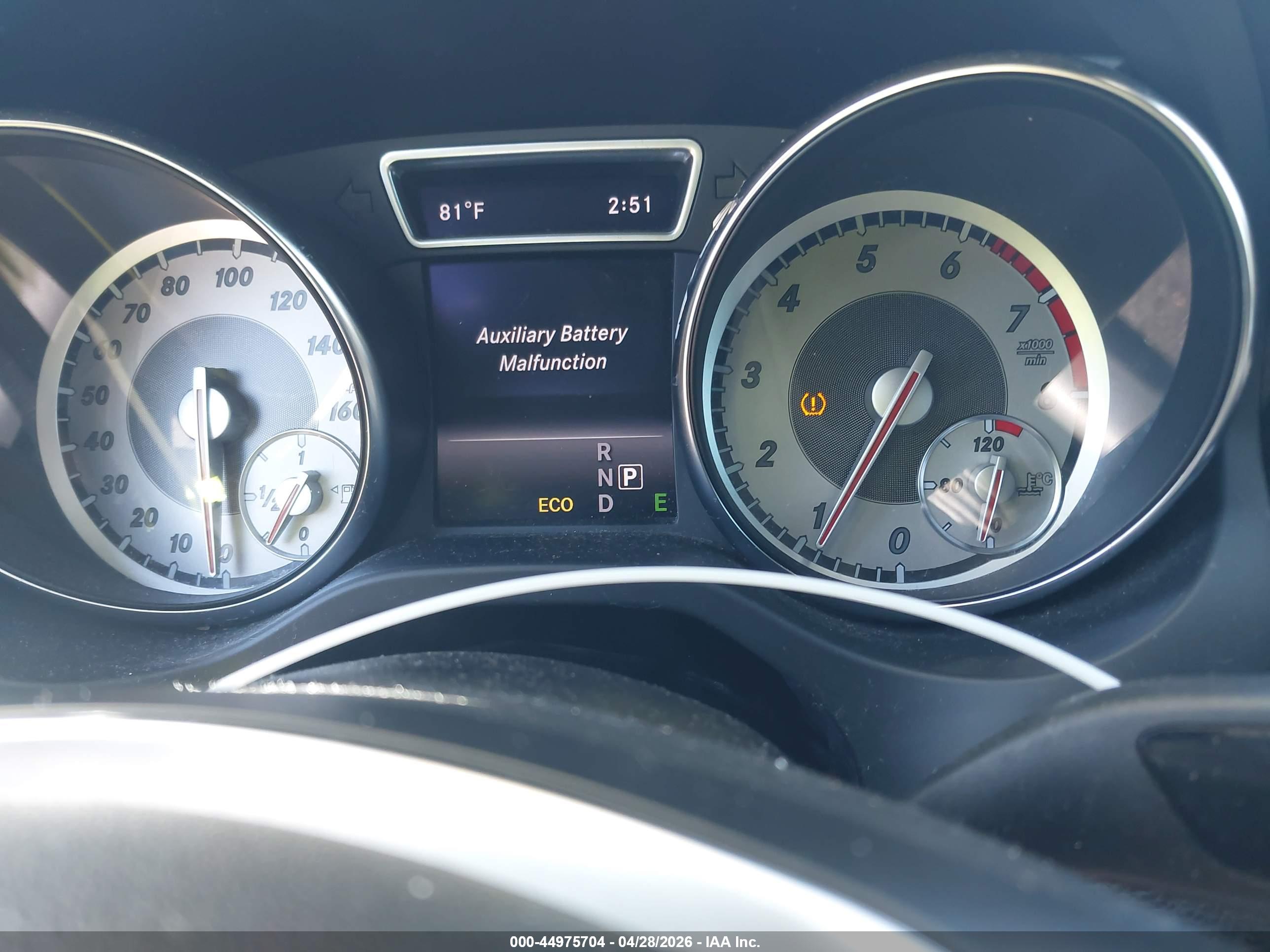 MERCEDES-BENZ CLA image 7