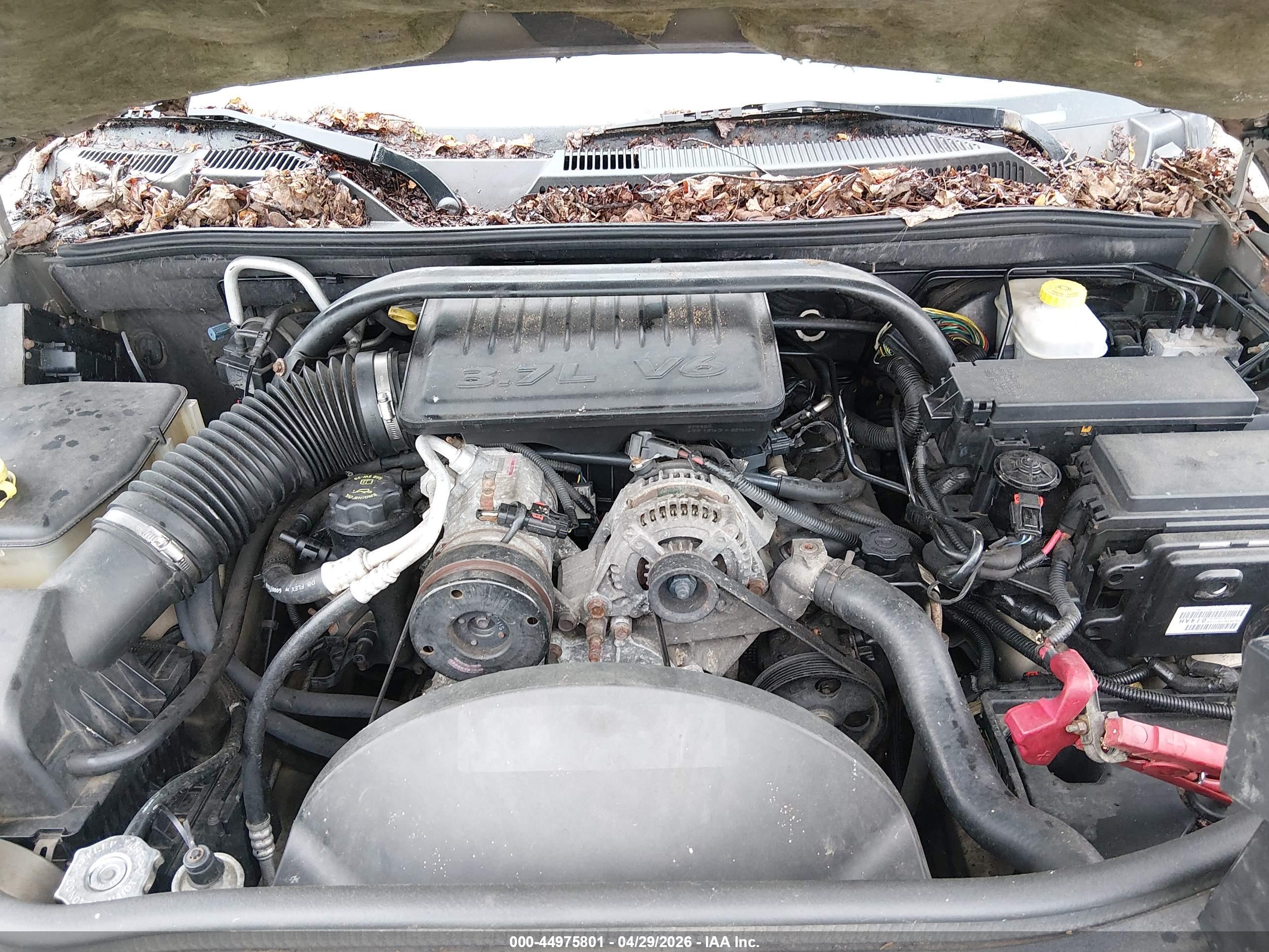 JEEP COMMANDER image 10