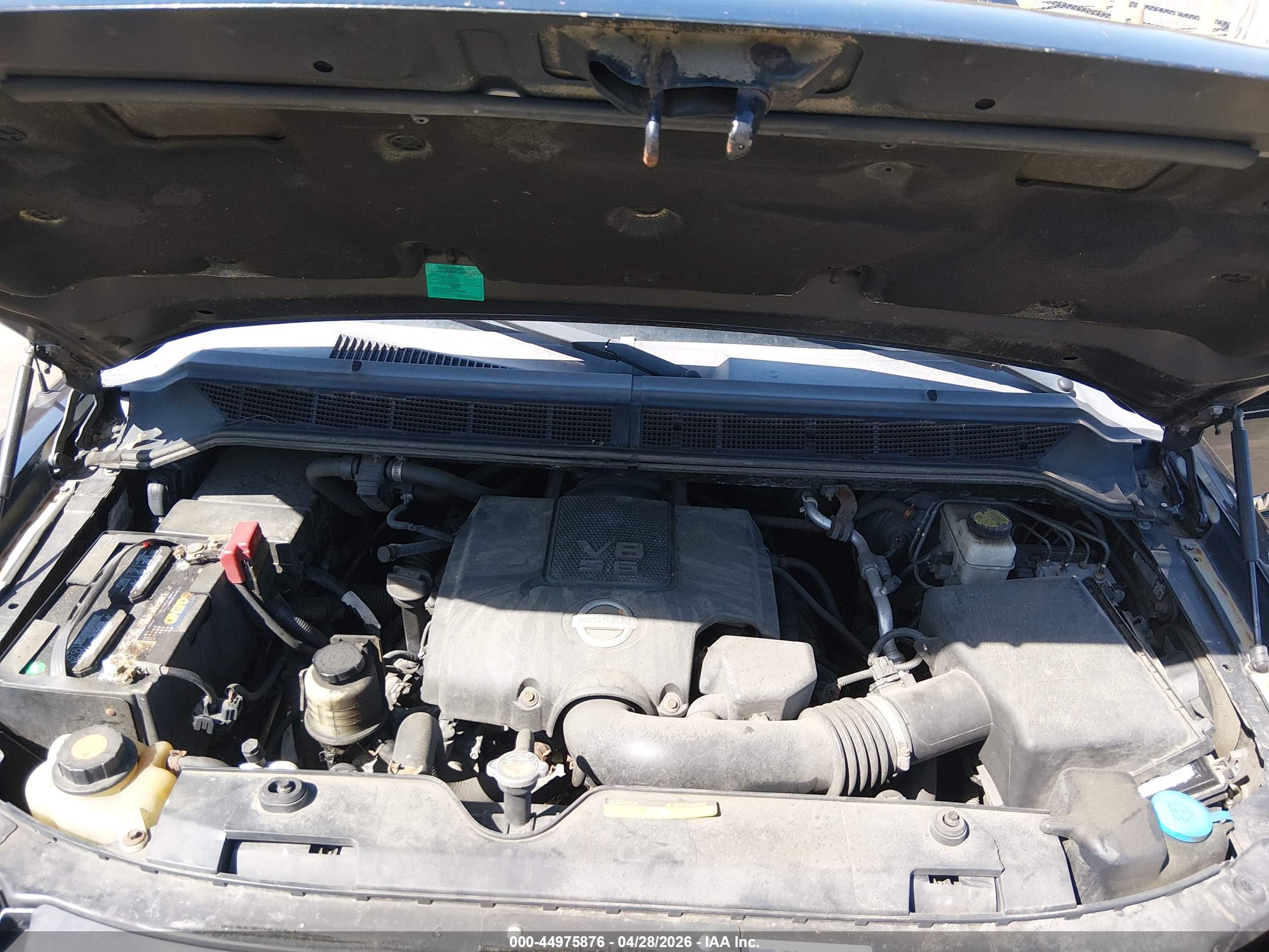 NISSAN TITAN image 10