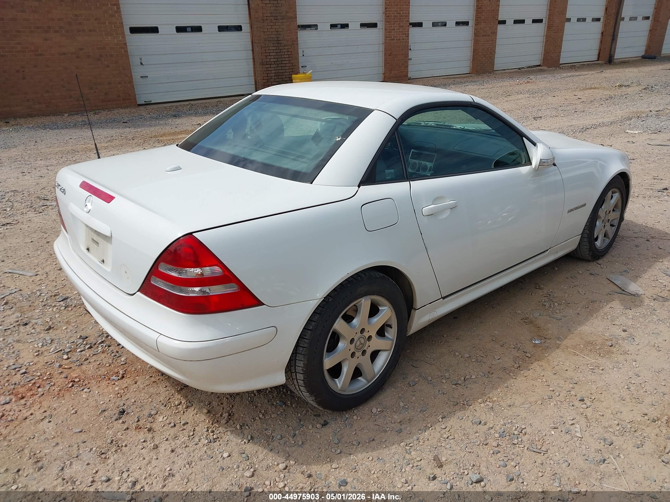 MERCEDES-BENZ SLK image 4