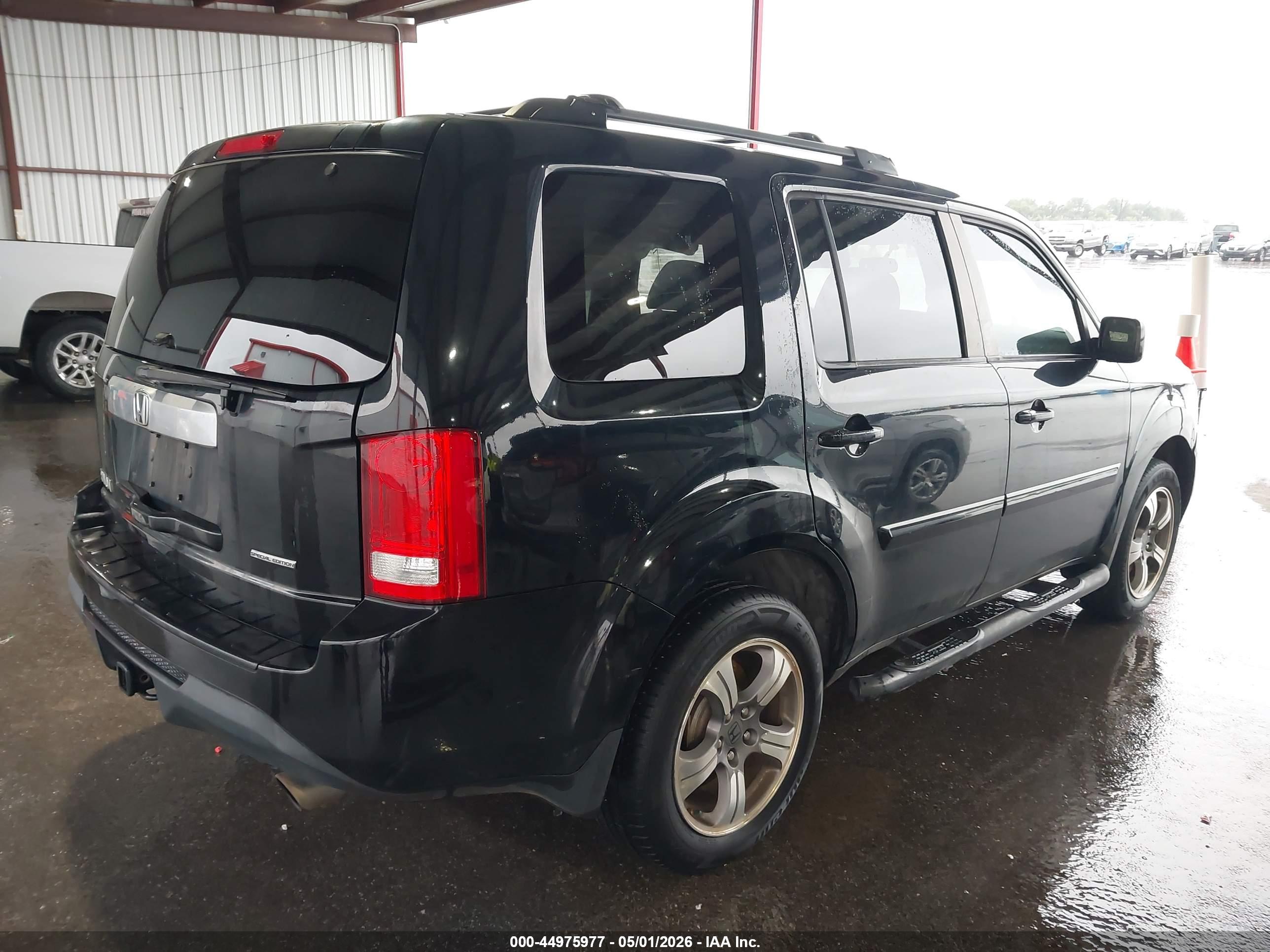 HONDA PILOT image 4