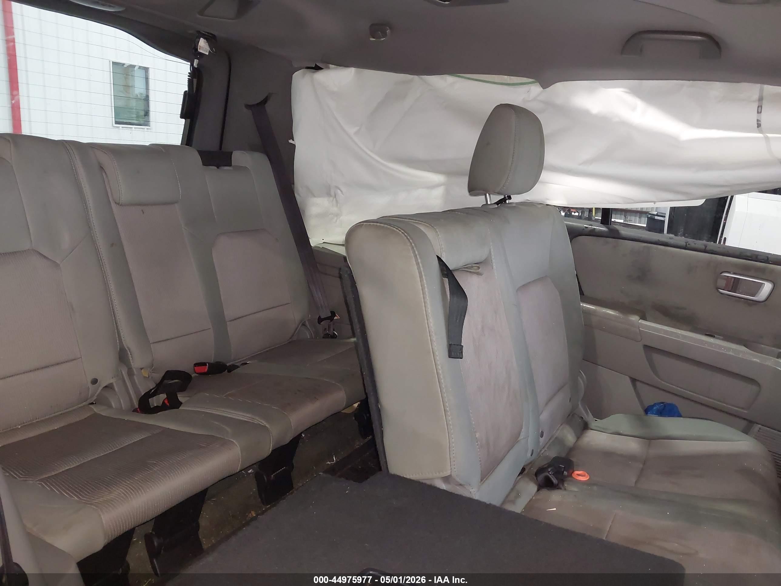 HONDA PILOT image 8