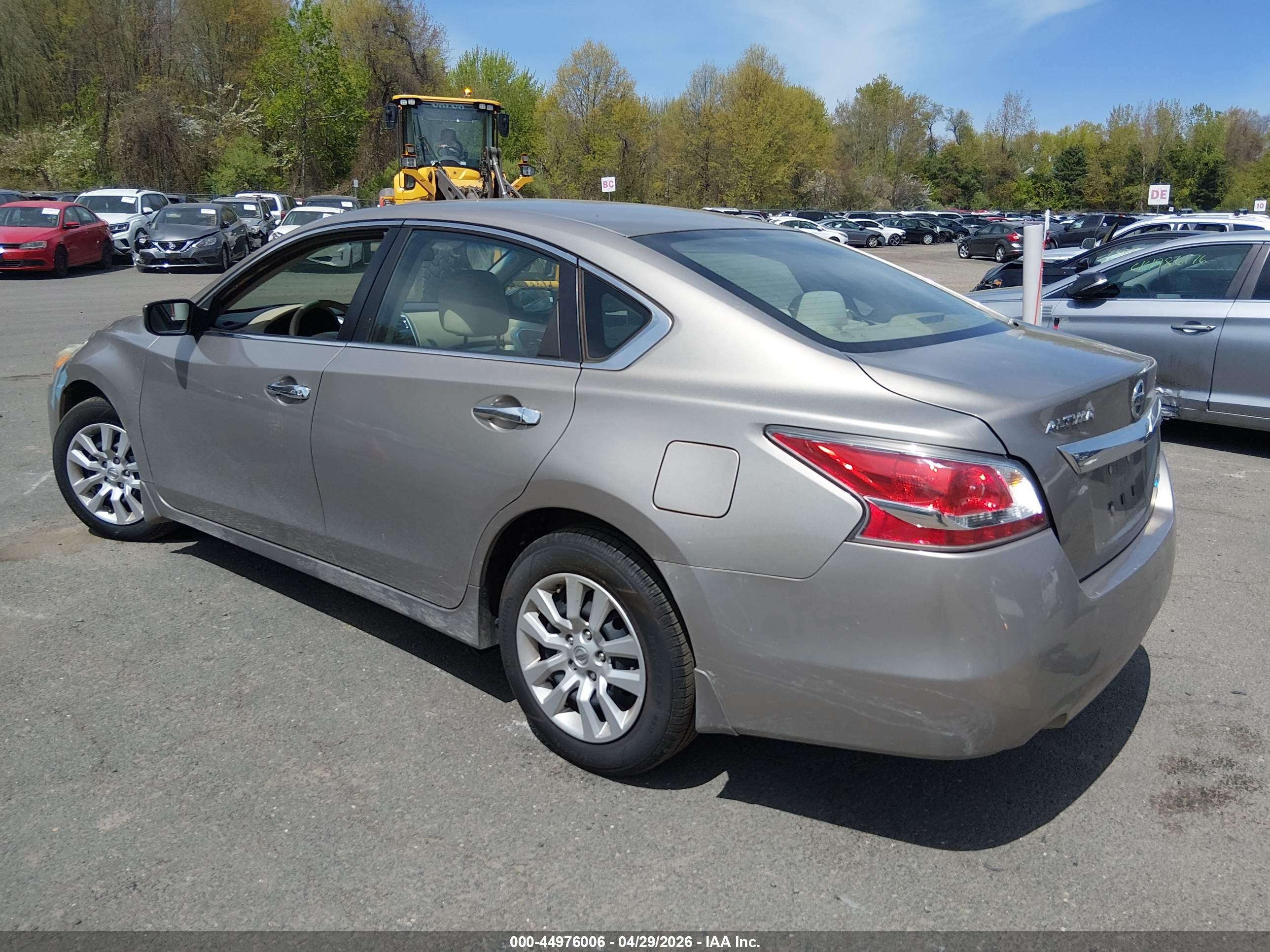 NISSAN ALTIMA image 3